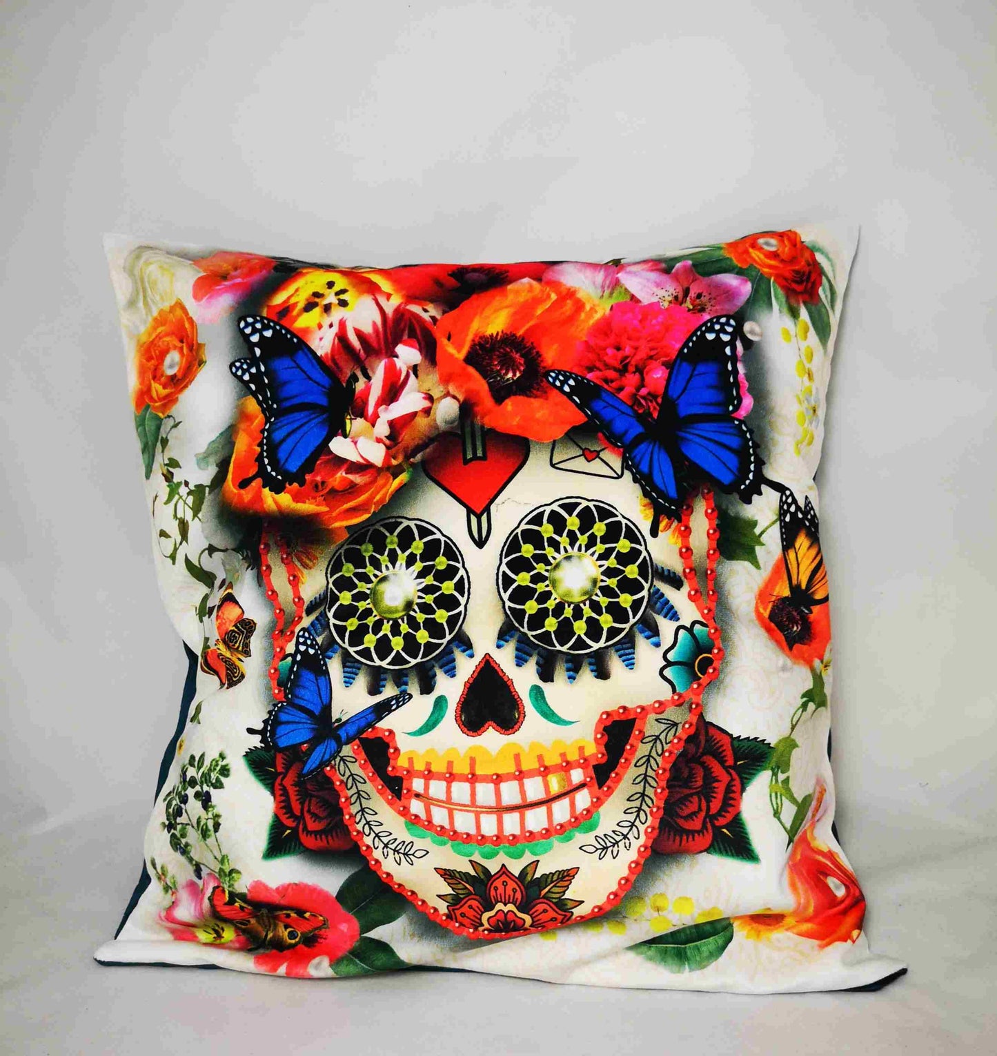 Coussin en velours Tête de mort à la Frida
