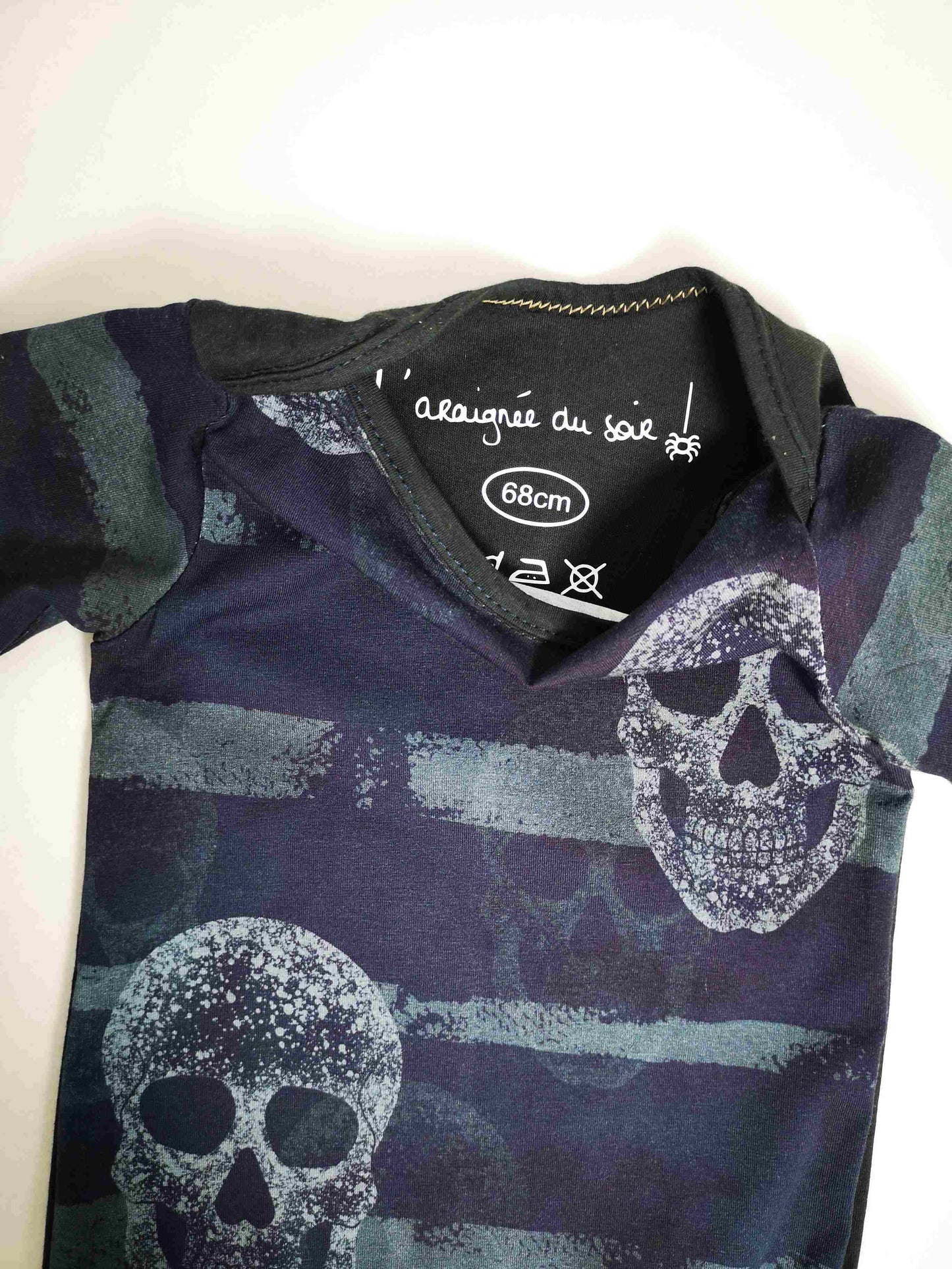 Body bébé tête de mort marine T. 9m / 68cm