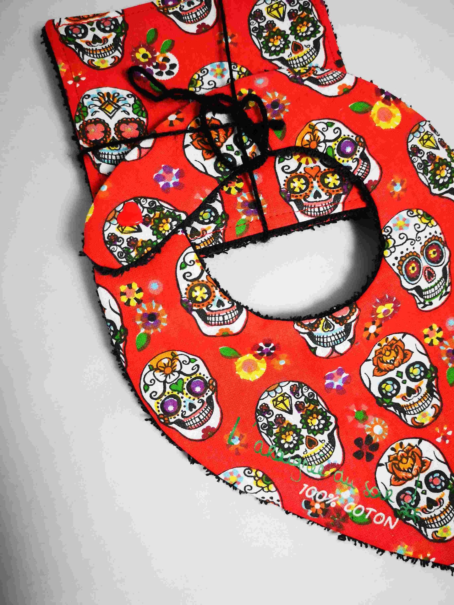 Duo Bavoir et Lingettes Lavables Calaveras en rouge