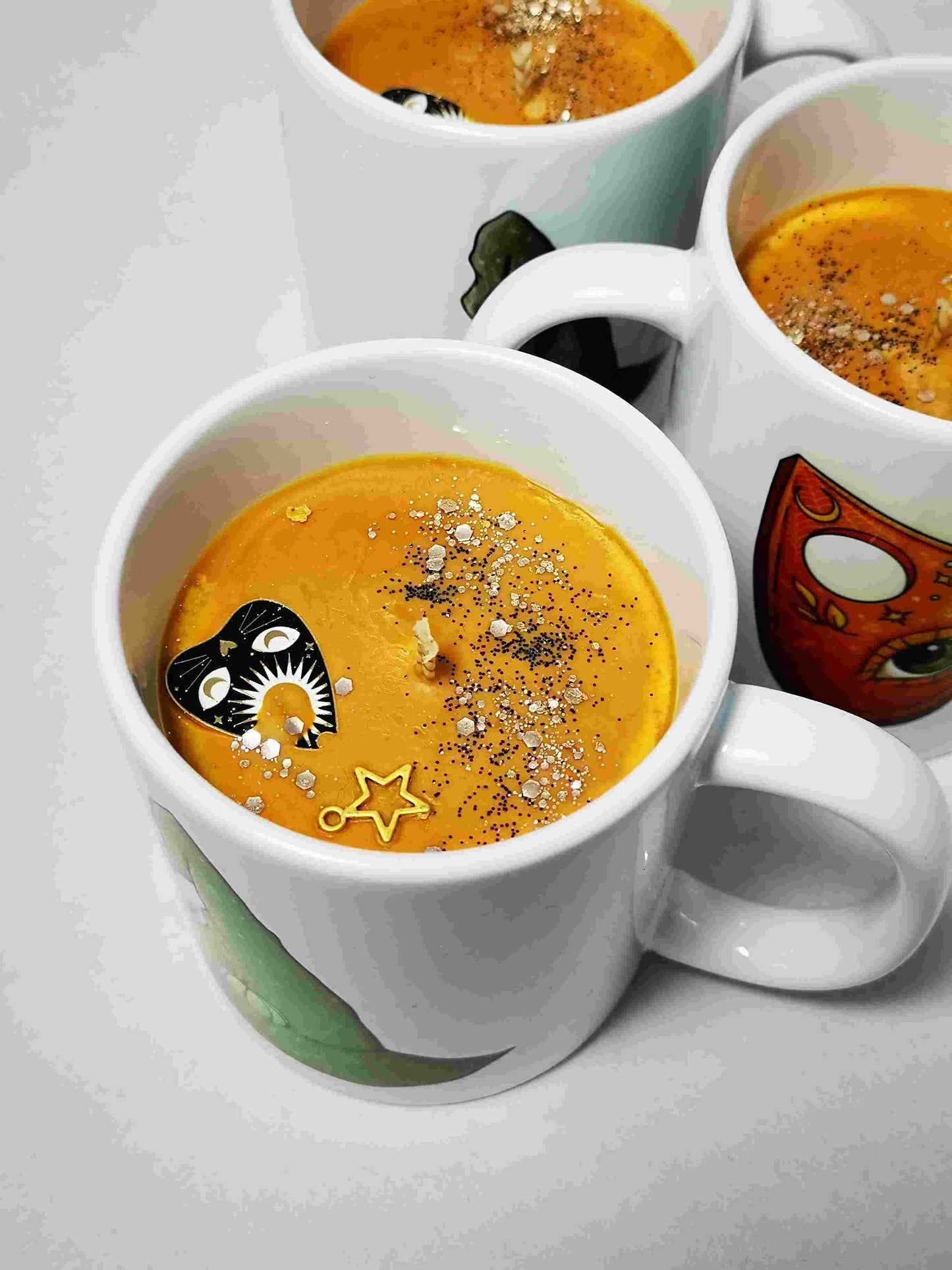 Bougie-tasse "Ambiance d'automne"- Parfumée à la citrouille
