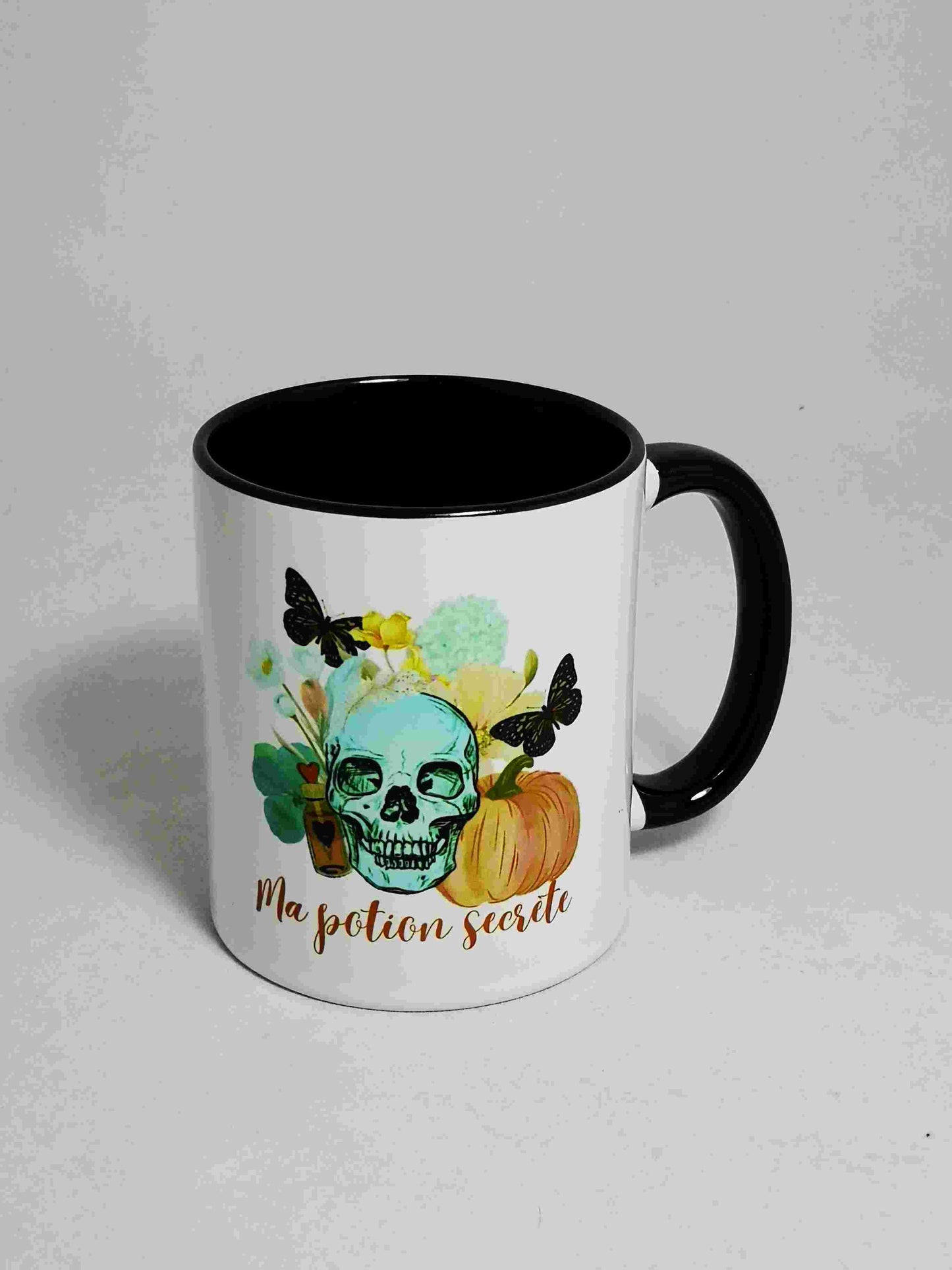 Tasse Motif Tête de Mort - Parfait pour les Amateurs de Gothique et d'Horreur