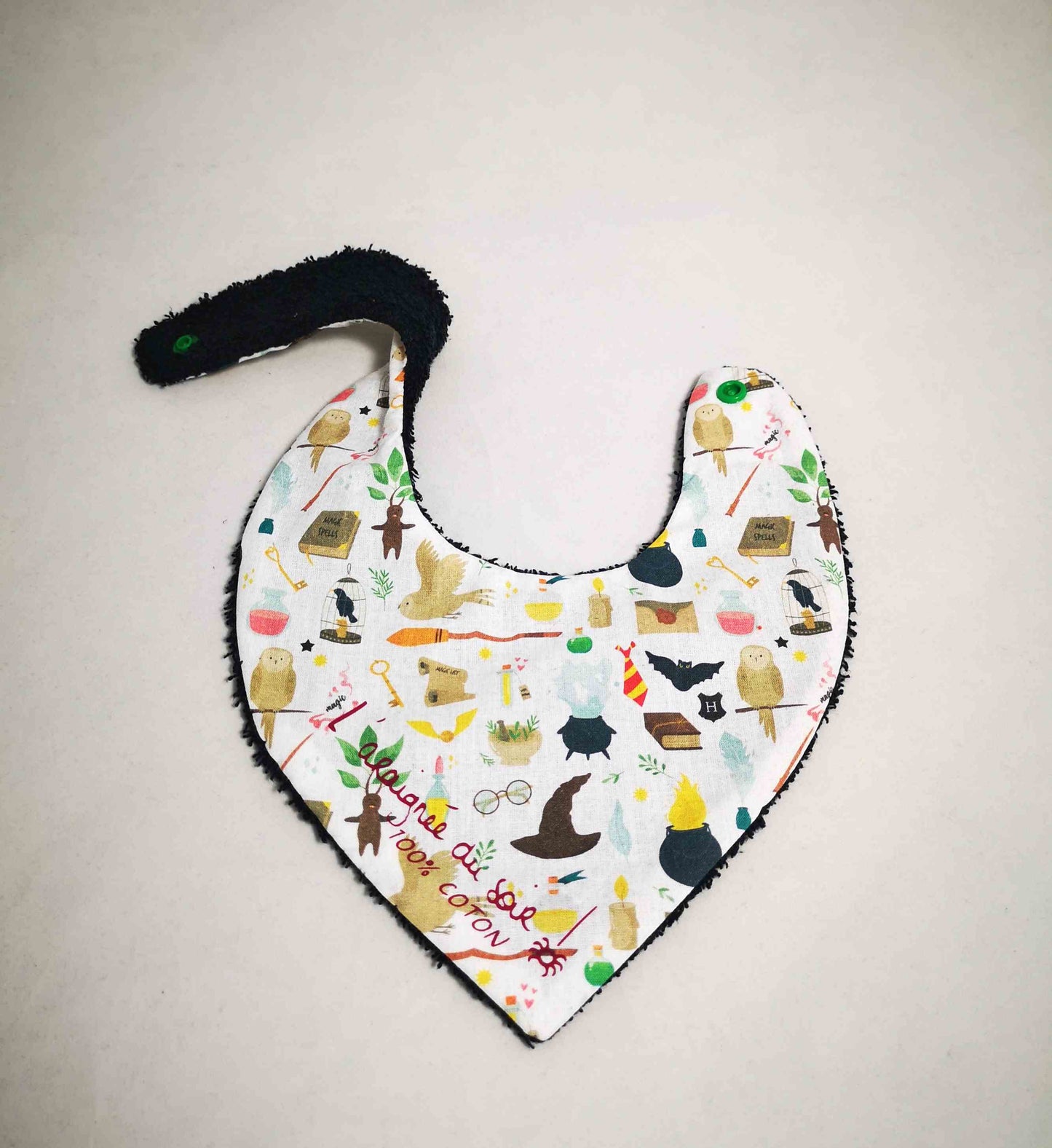 Bavoir Motifs magiques pour apprenti sorcier