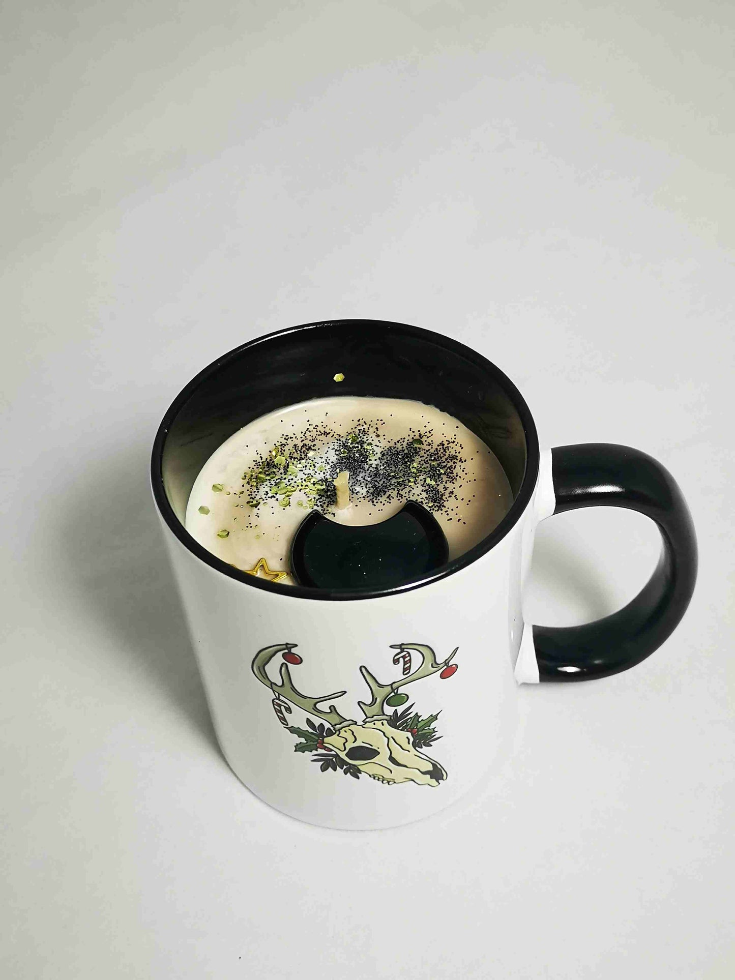 Bougie-tasse "Le renne fantome" - Edition vanillée