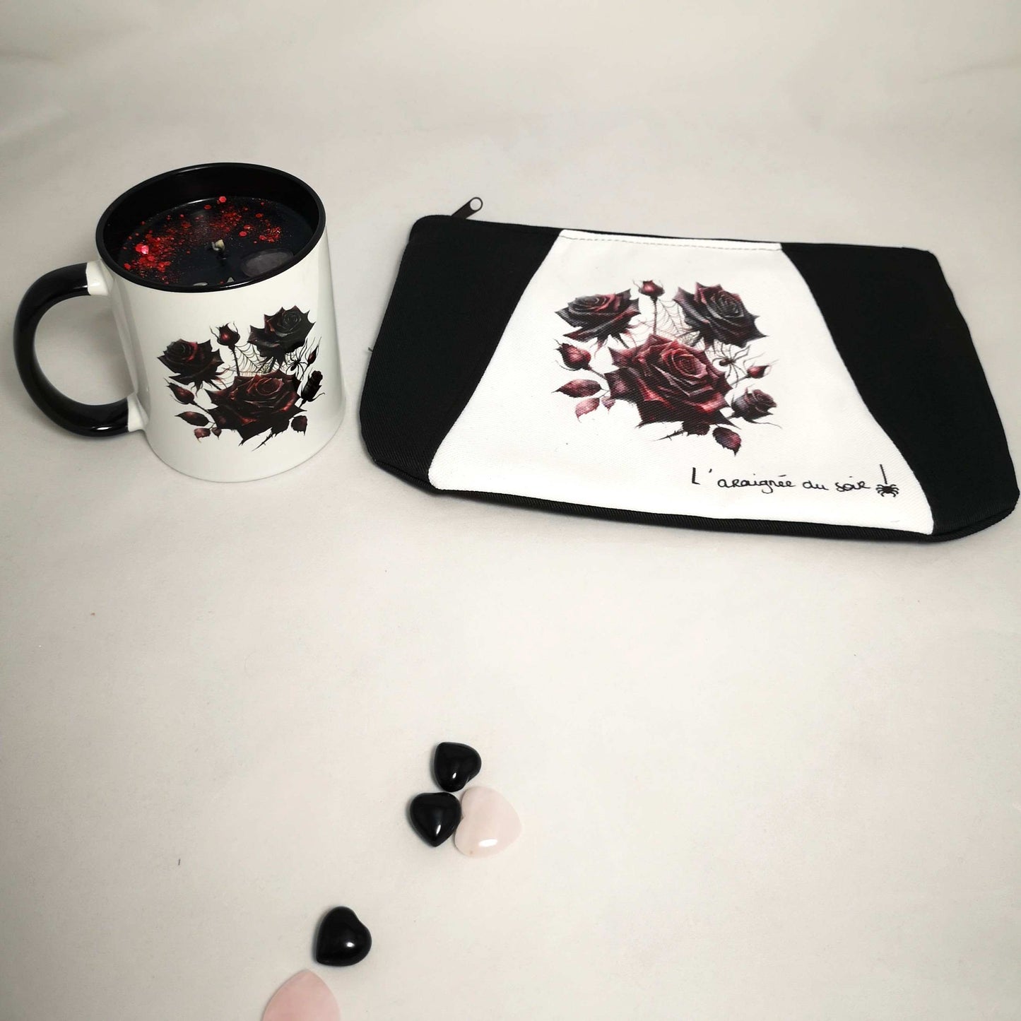Ensemble Romantique Saint-Valentin : Trousse et Bougie Roses enchantées