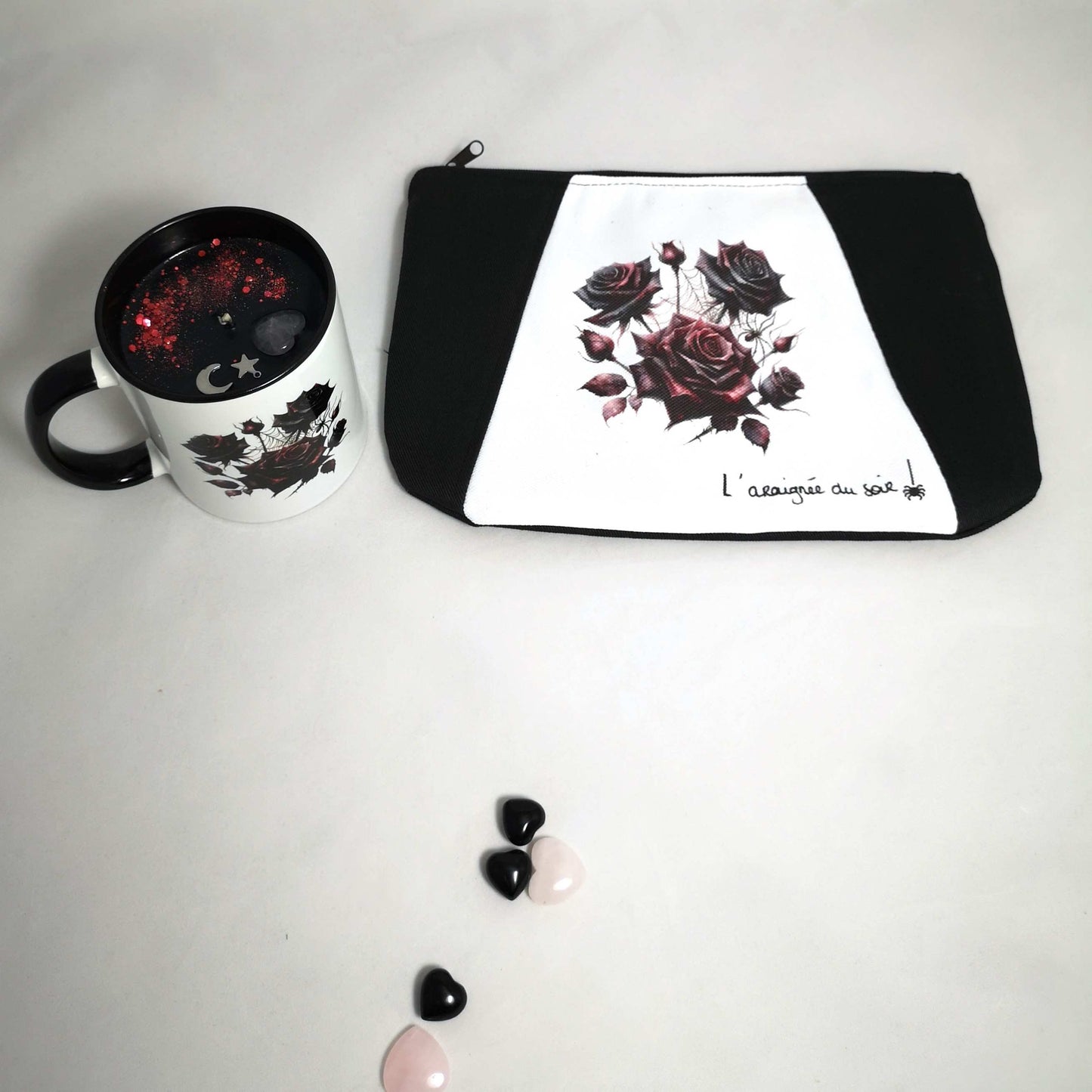 Ensemble Romantique Saint-Valentin : Trousse et Bougie Roses enchantées