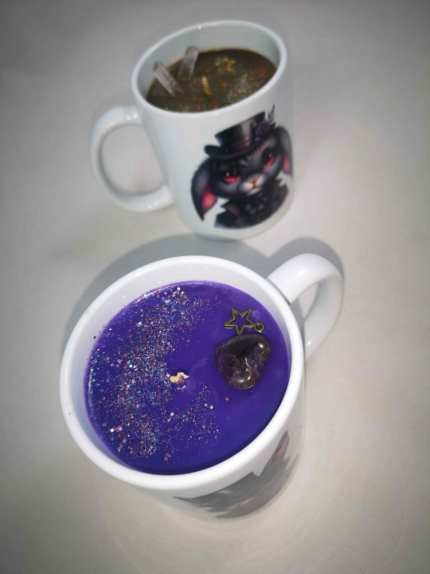 Bougie tasse Lapins Gothiques