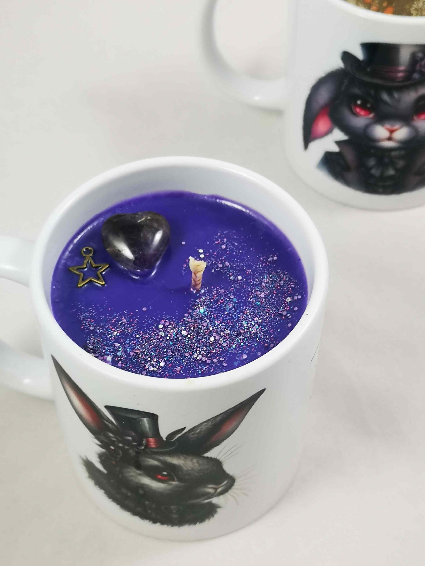 Bougie tasse Lapins Gothiques