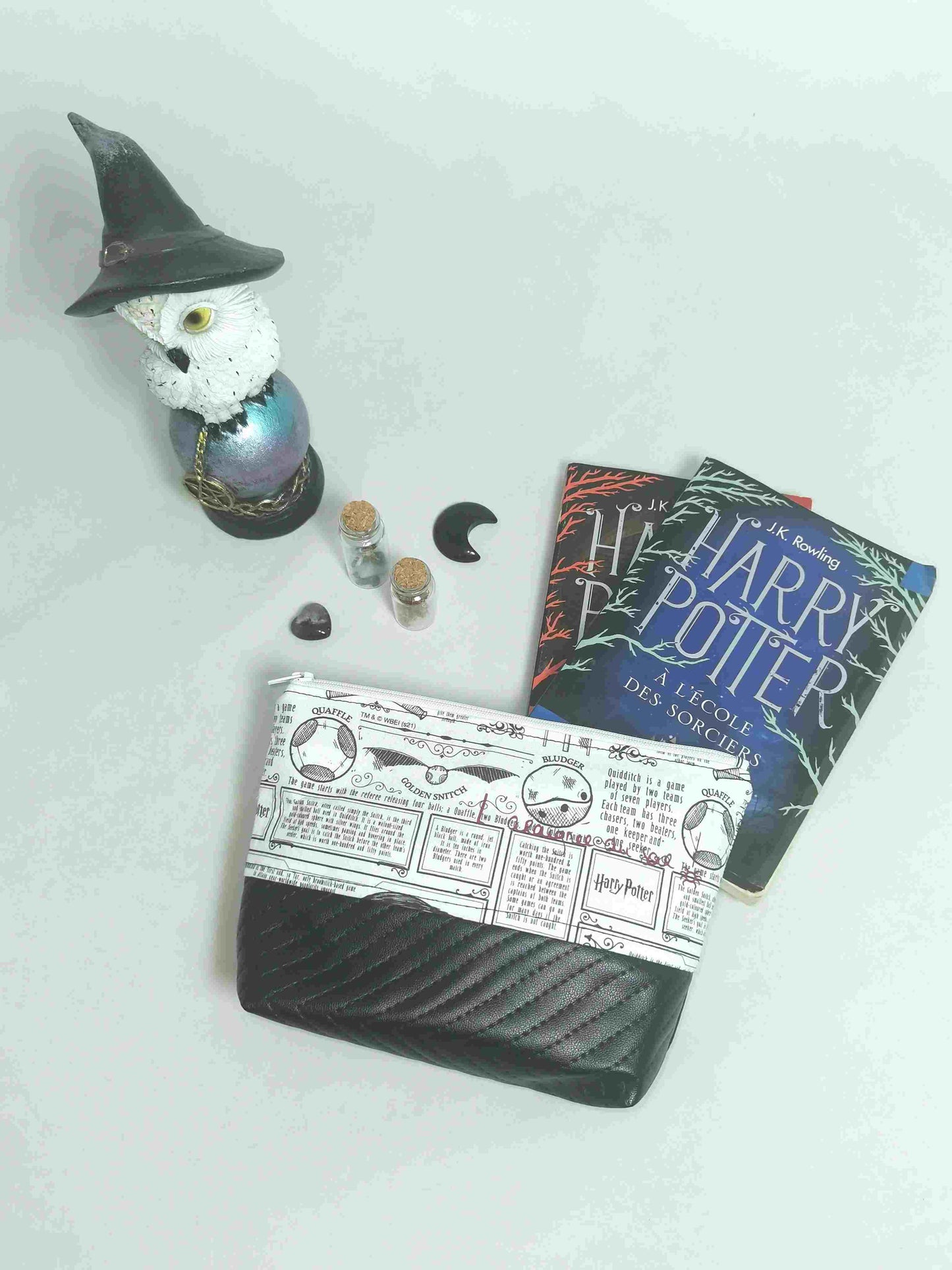 Trousse "La Gazette du Sorcier" en coton et simili