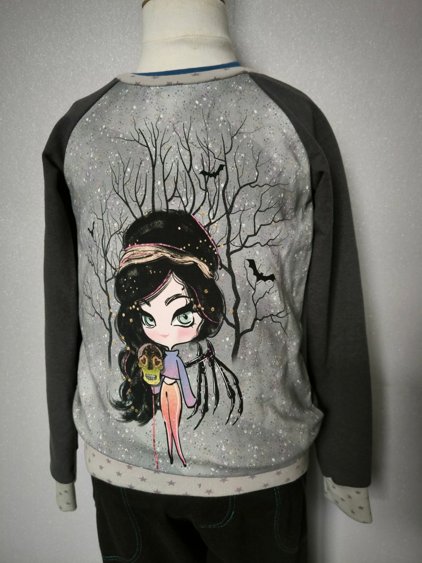 Sweat Envoutante Sorciere T.6ans/116 cm