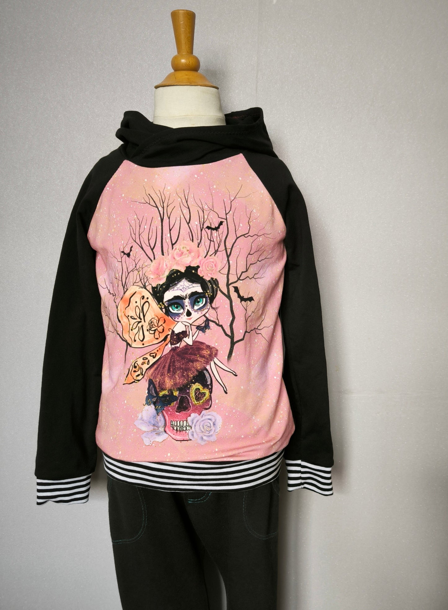 Sweat Sorcière Enchantée T.6ans/116 cm