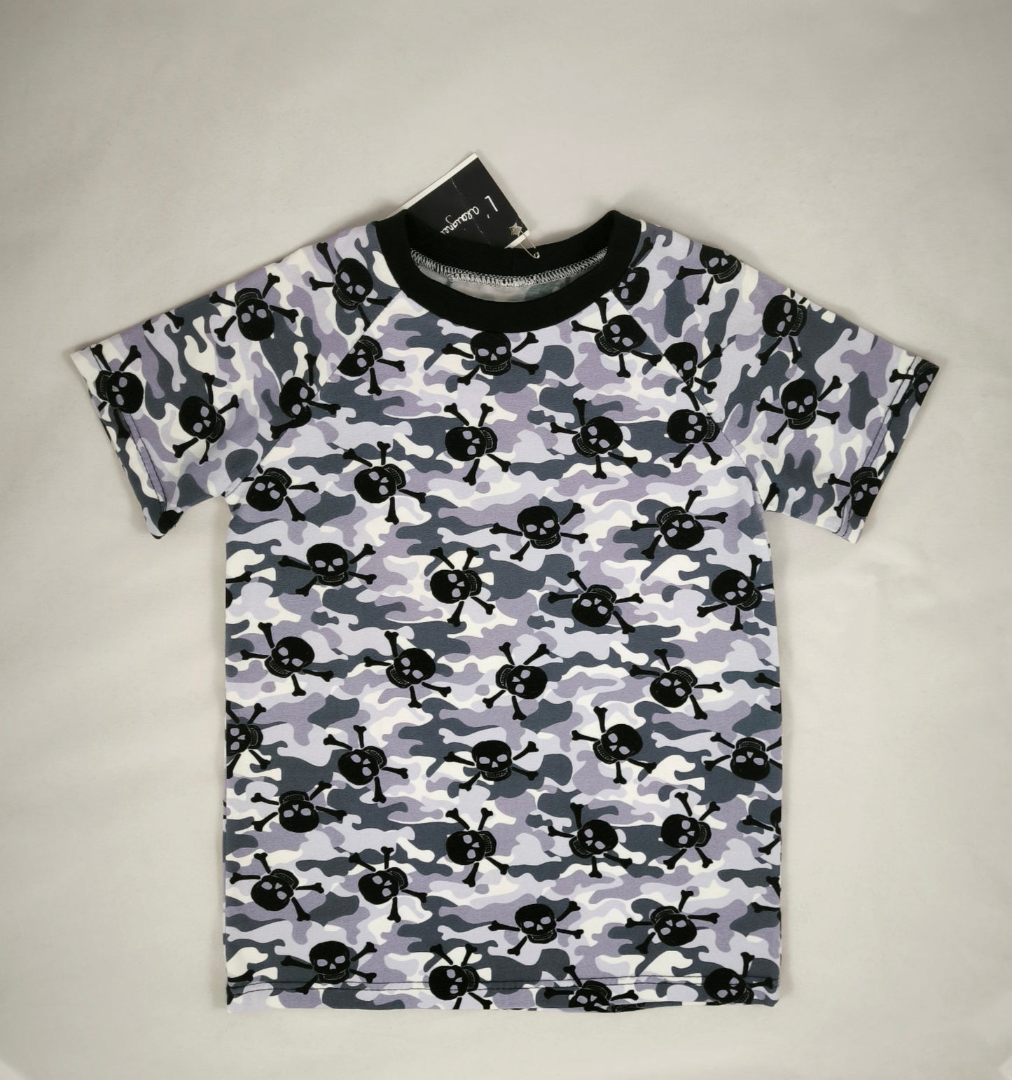 T-shirt Crânes militaires T.104cm/4 ans