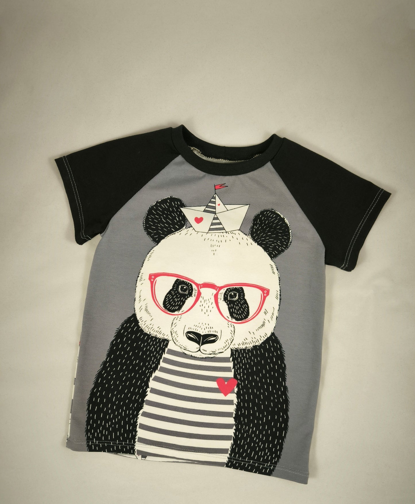 T-shirt Panda et bateaux en papier, T.104cm/4ans