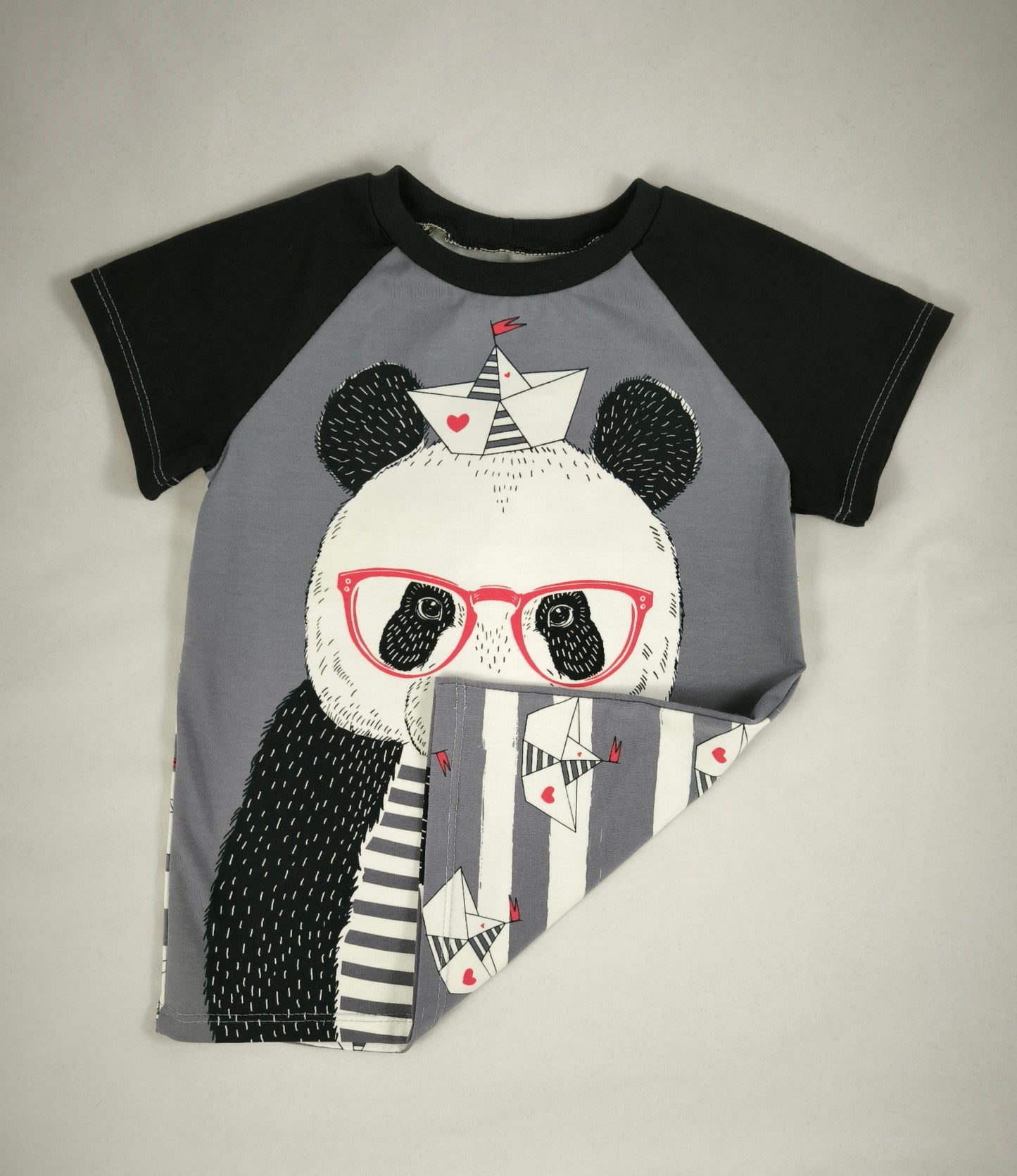 T-shirt Panda et bateaux en papier, T.104cm/4ans
