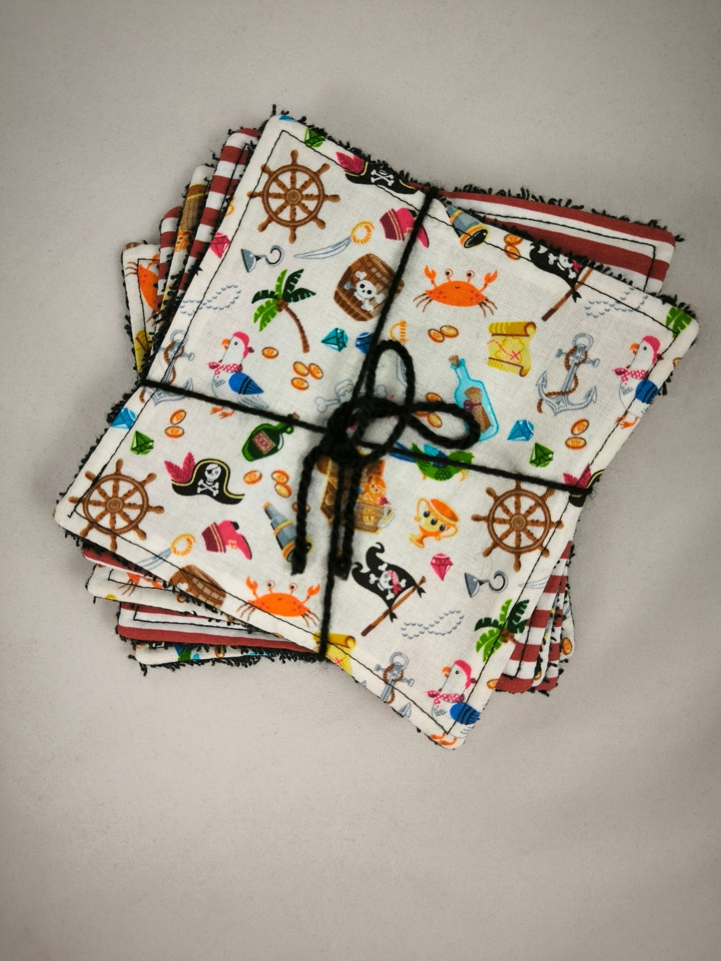 Duo Bavoir et Lingettes en Coton - Motifs Pirates