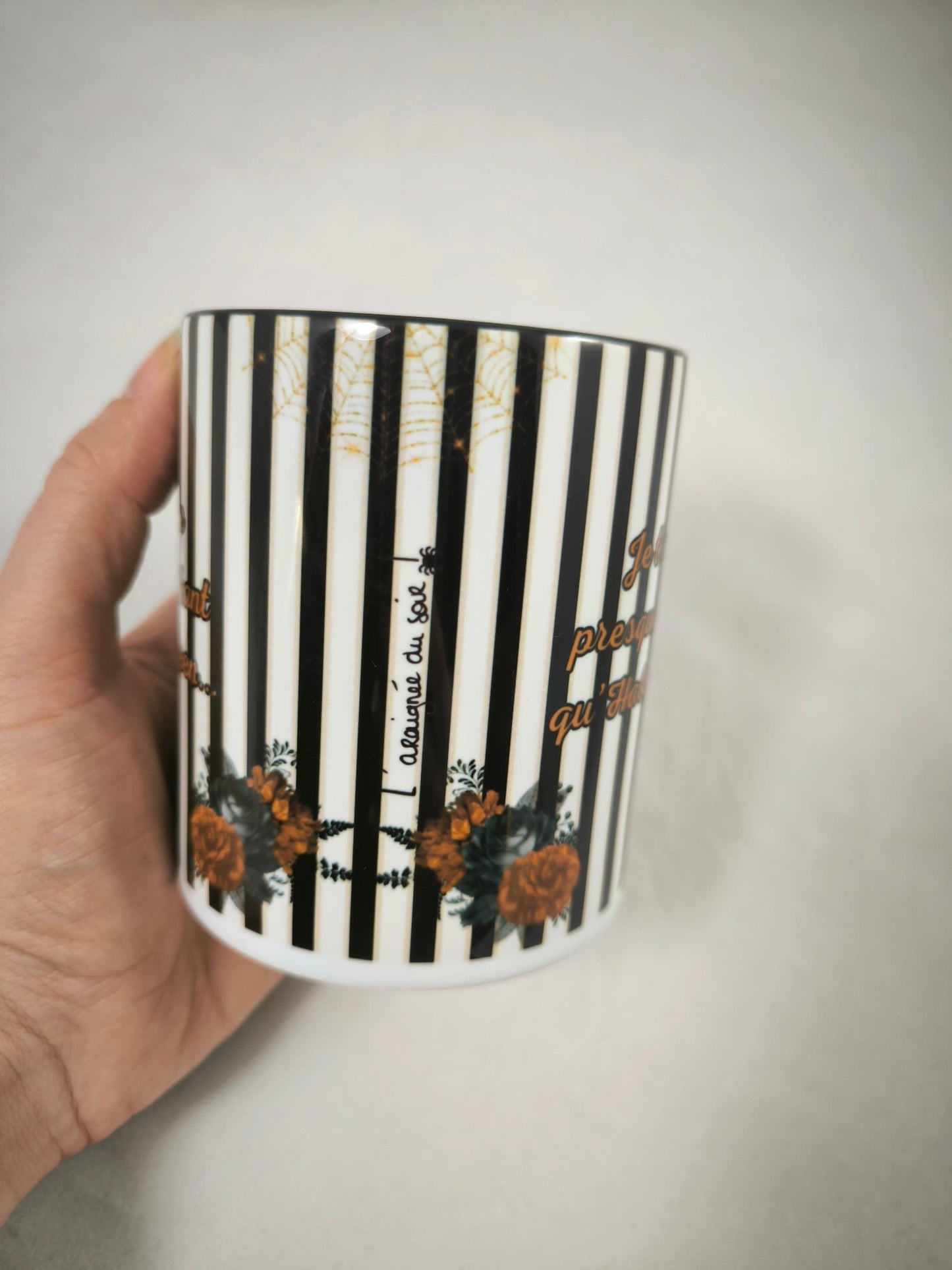Tasse "Je t'aime presque autant qu'Halloween"