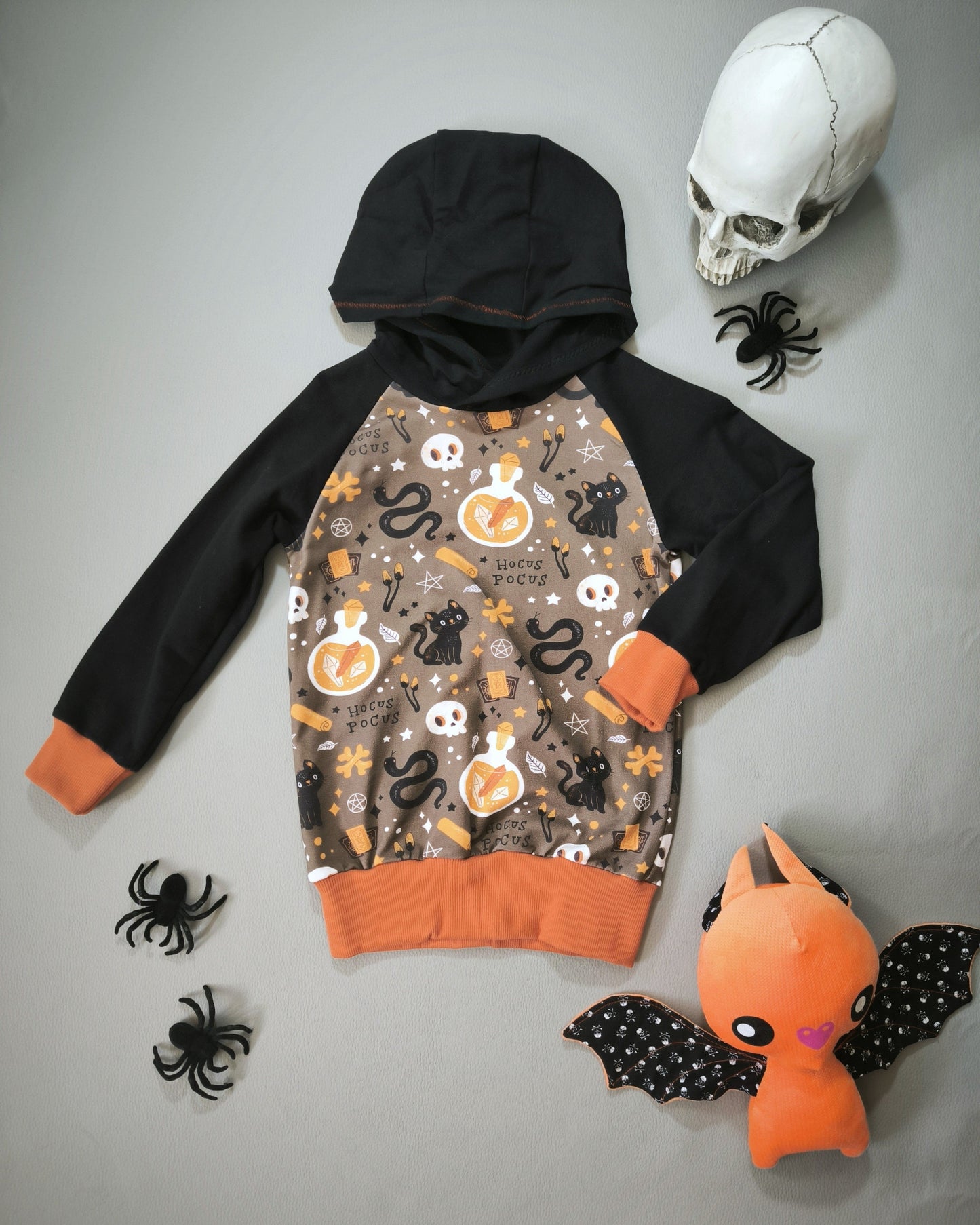 Sweat à capuche Hocus Pocus T.3 ans/98 cm