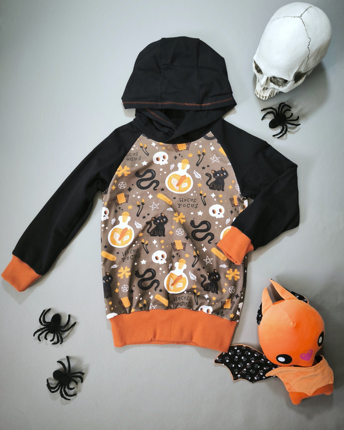 Sweat à capuche Hocus Pocus T.3 ans/98 cm