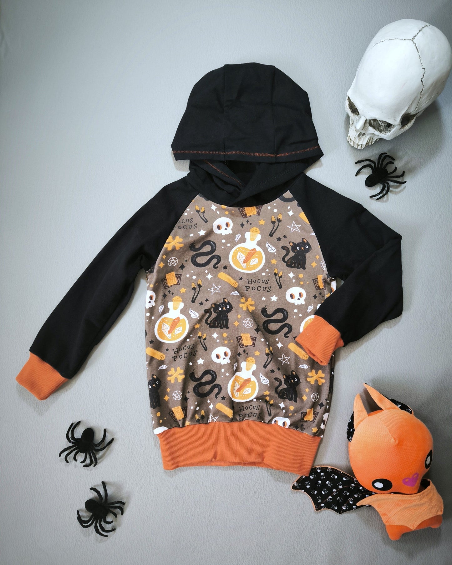 Sweat à capuche Hocus Pocus T.3 ans/98 cm