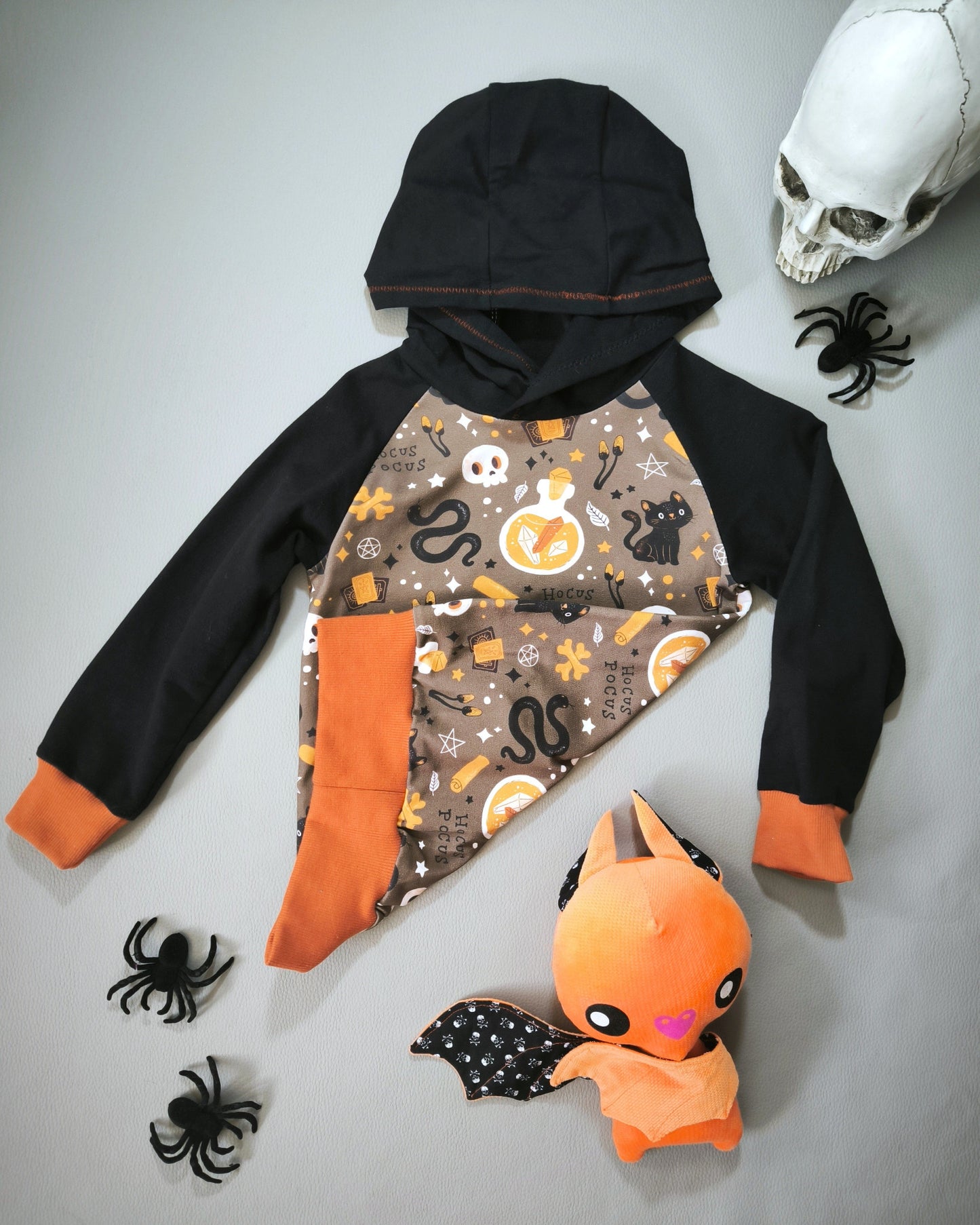 Sweat à capuche Hocus Pocus T.3 ans/98 cm