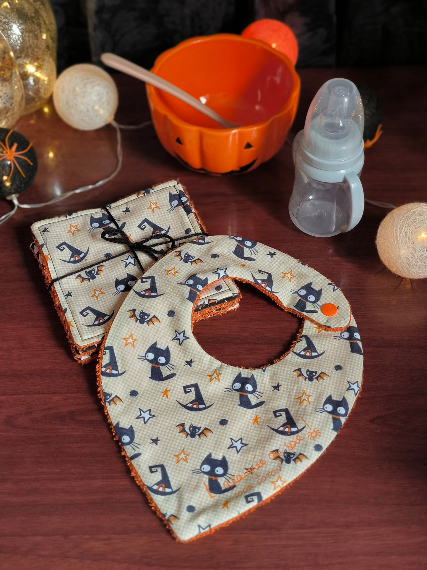 Duo bavoir et lingettes lavables - petits chats sorciers