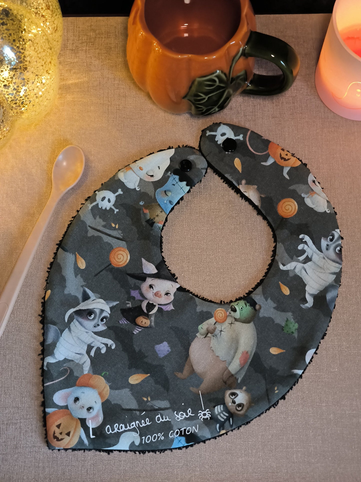 Bavoir bébé "Halloween Mignon"