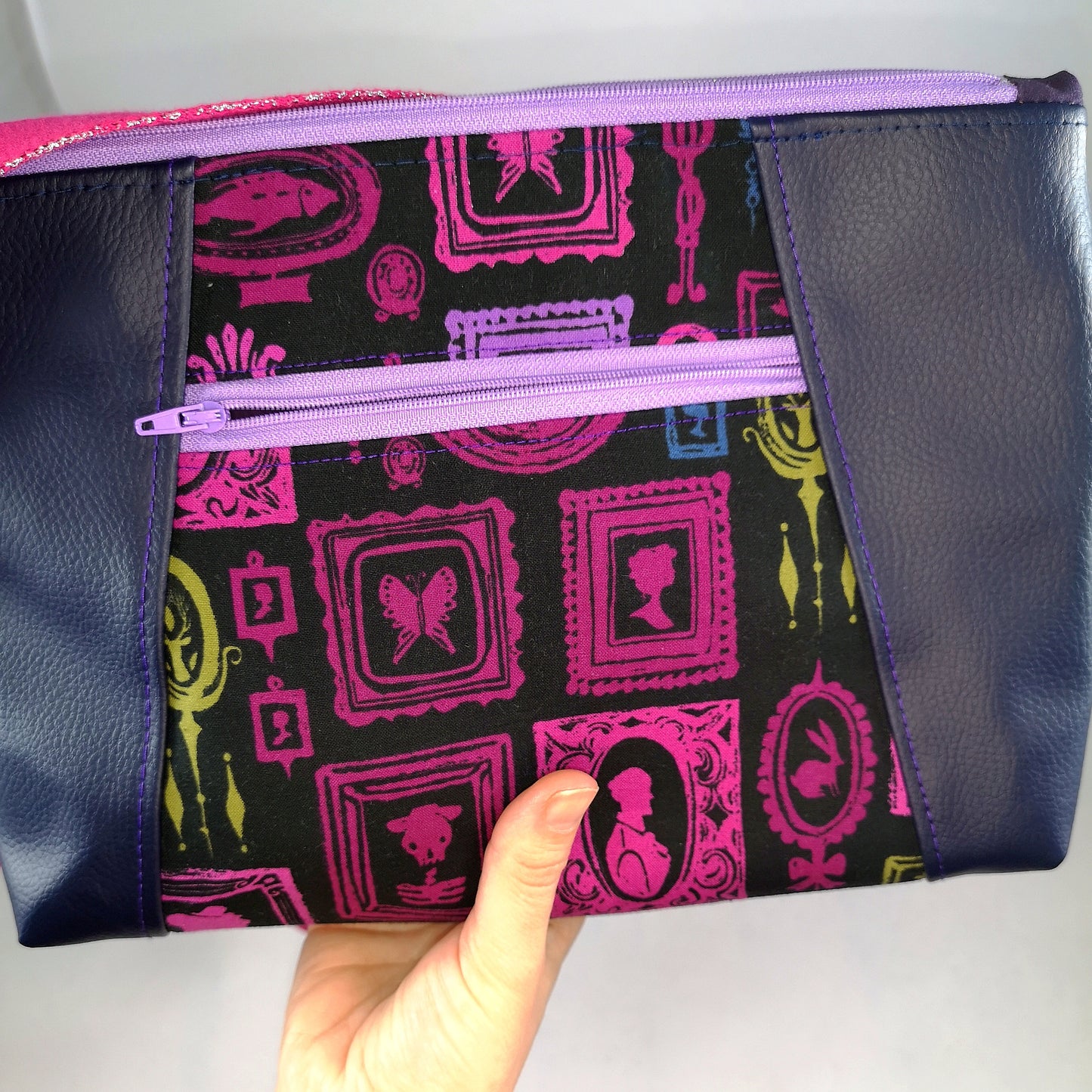 Pochette à bandoulière Etranges Portraits