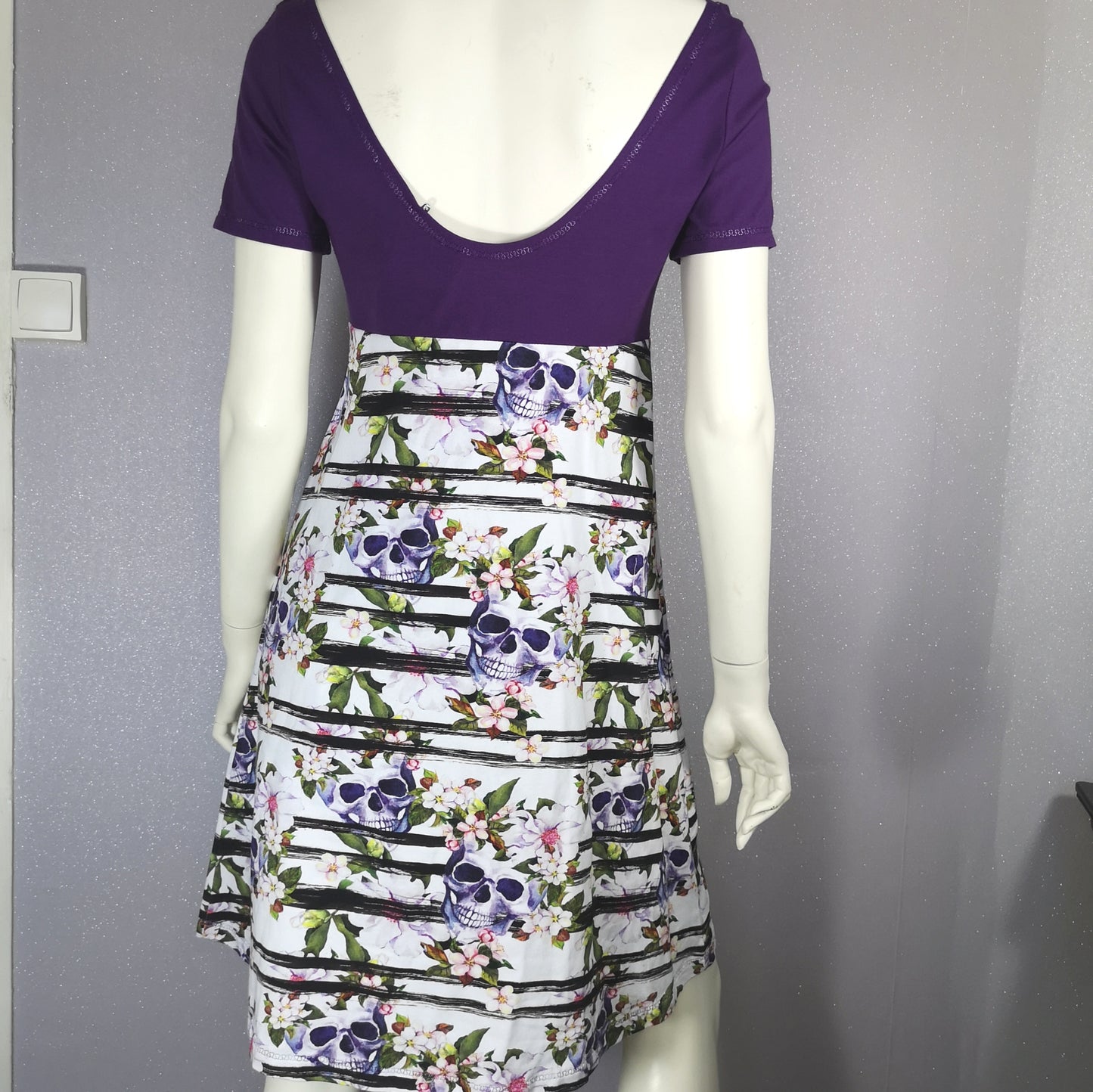 Robe cranes et fleurs T.S