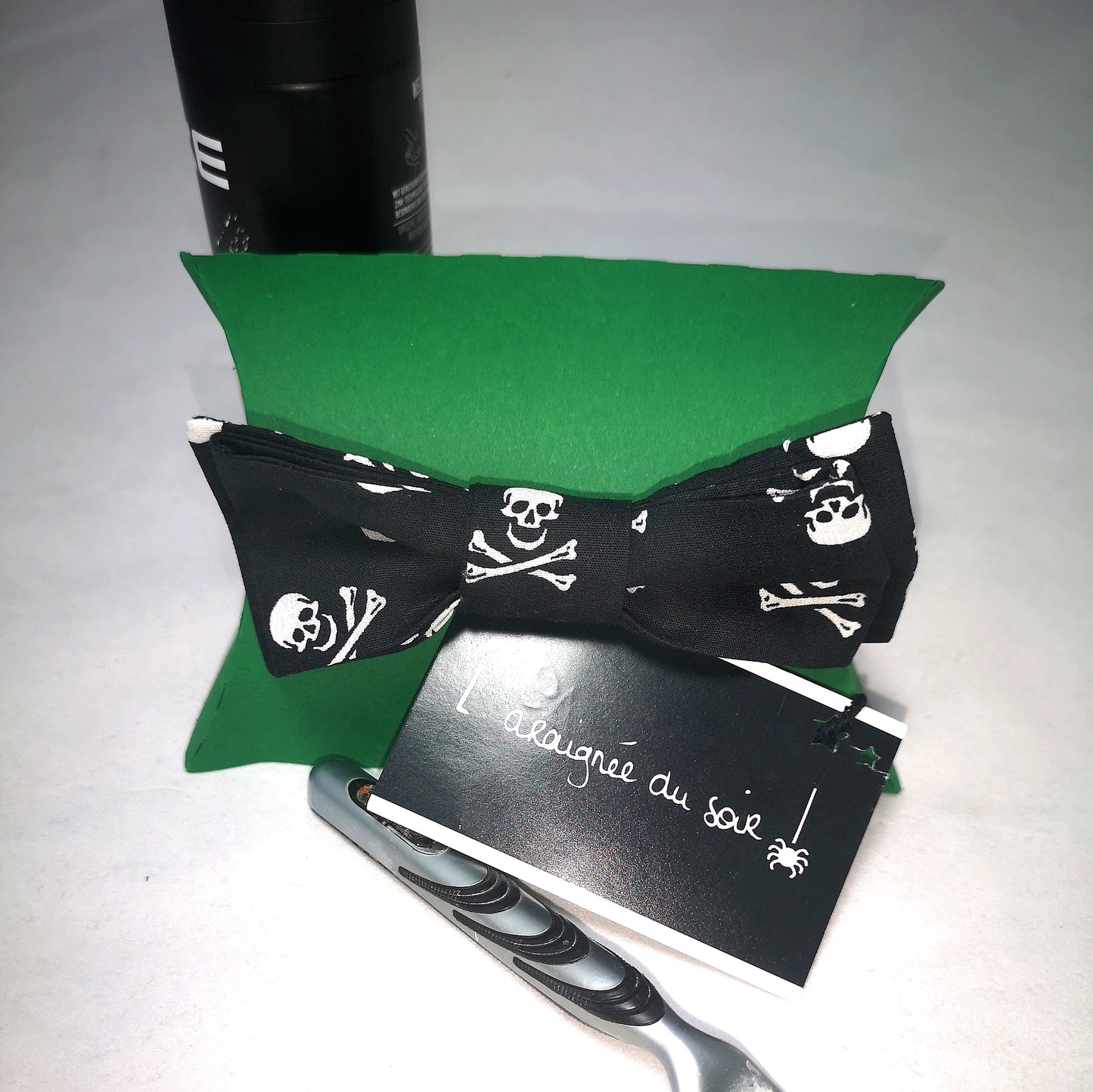 Noeud papillon noir Cranes