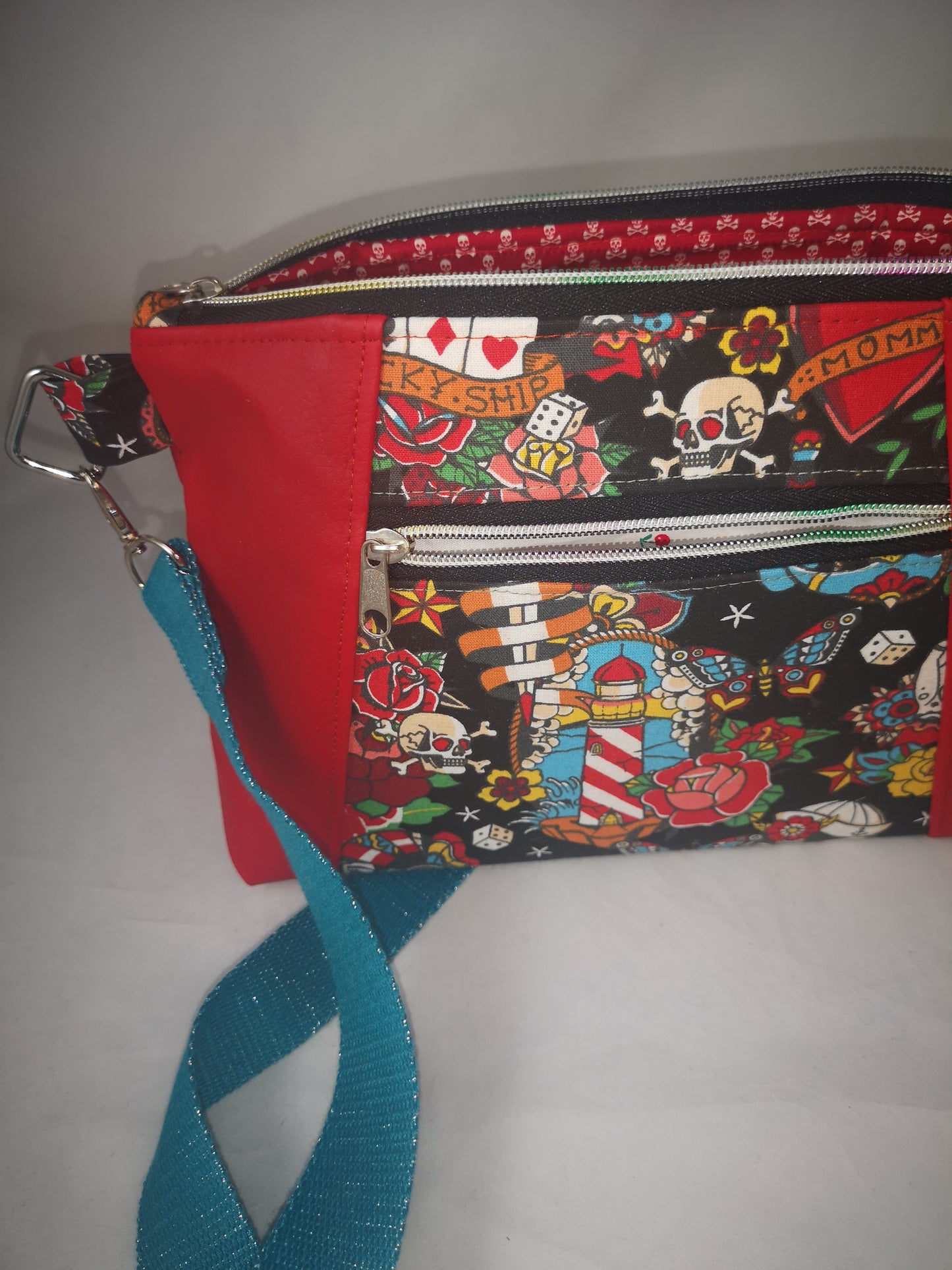 Pochette à bandoulière Tattoo old school