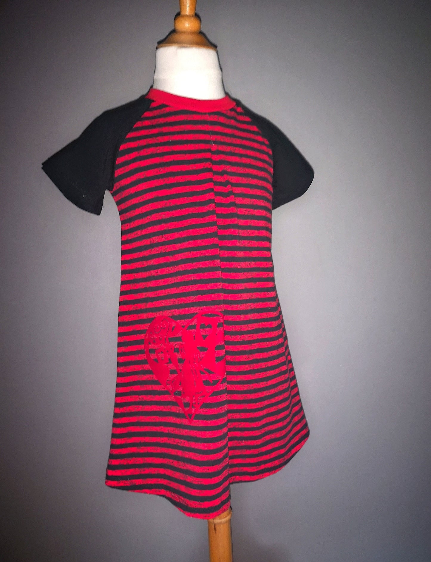 Robe Reine de coeur T.5ANS