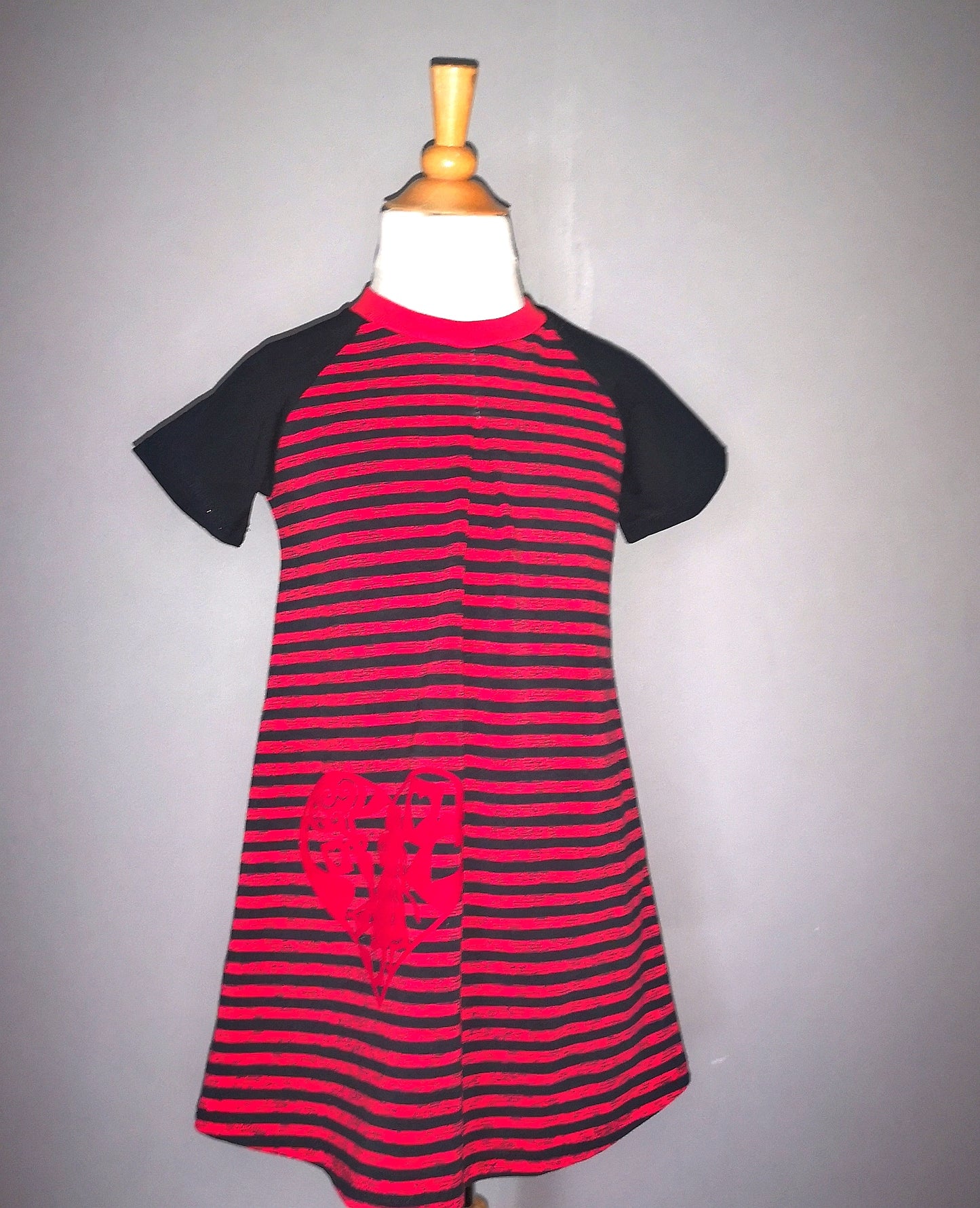 Robe Reine de coeur T.5ANS