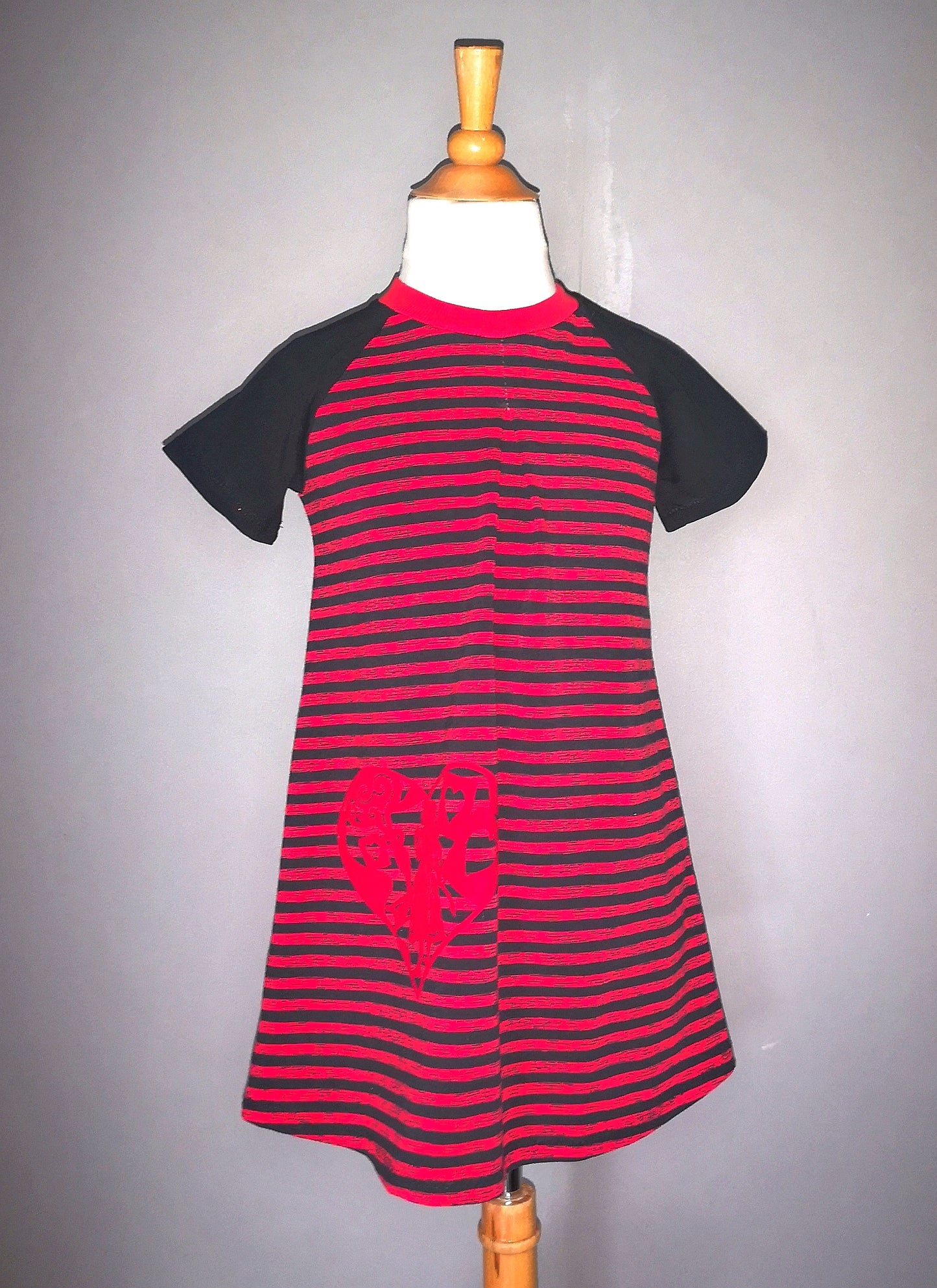 Robe Reine de coeur T.5ANS
