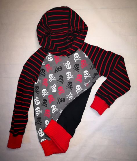 Sweat Têtes de mort T.4ans