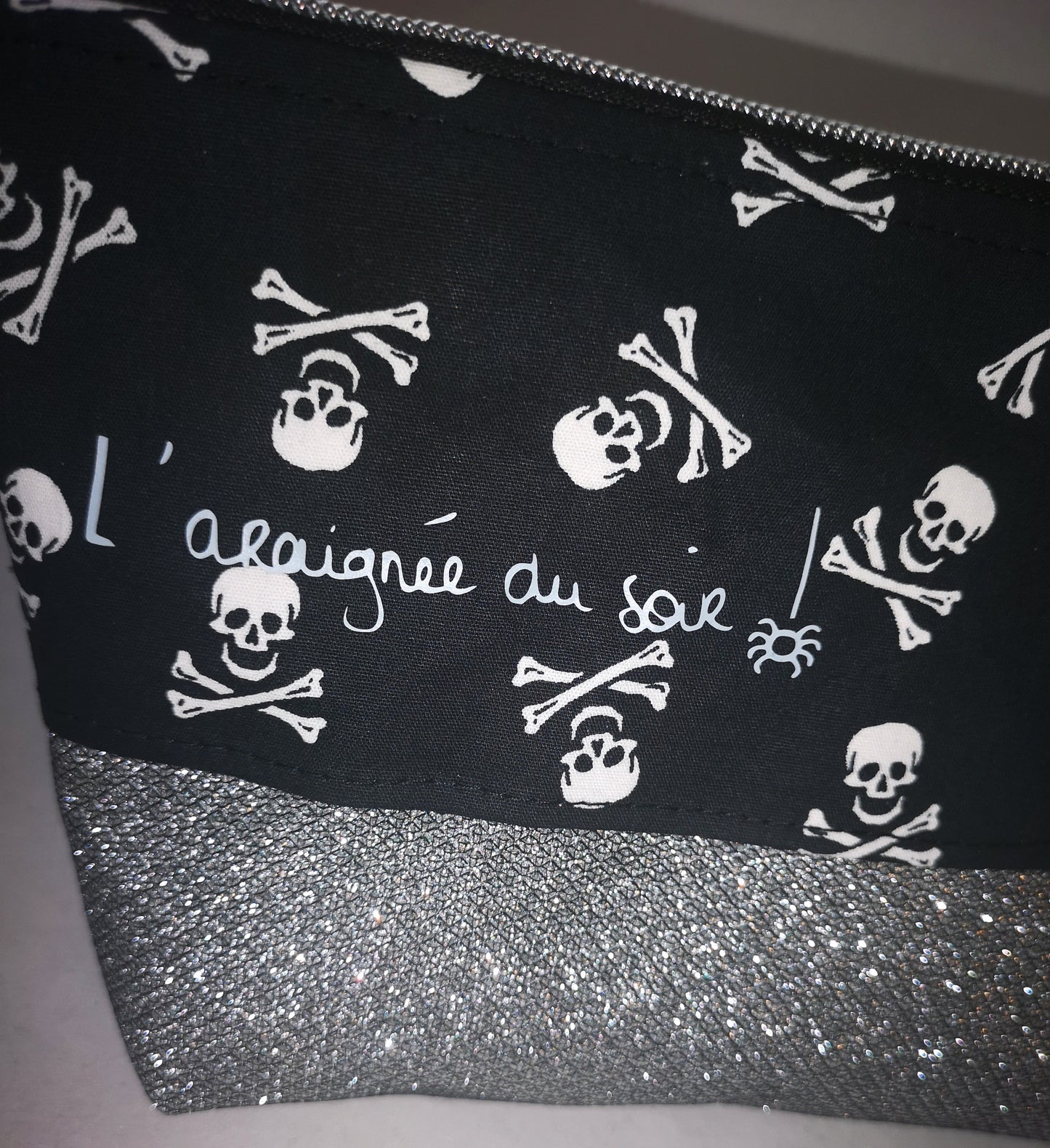 Trousse Crânes et pailettes