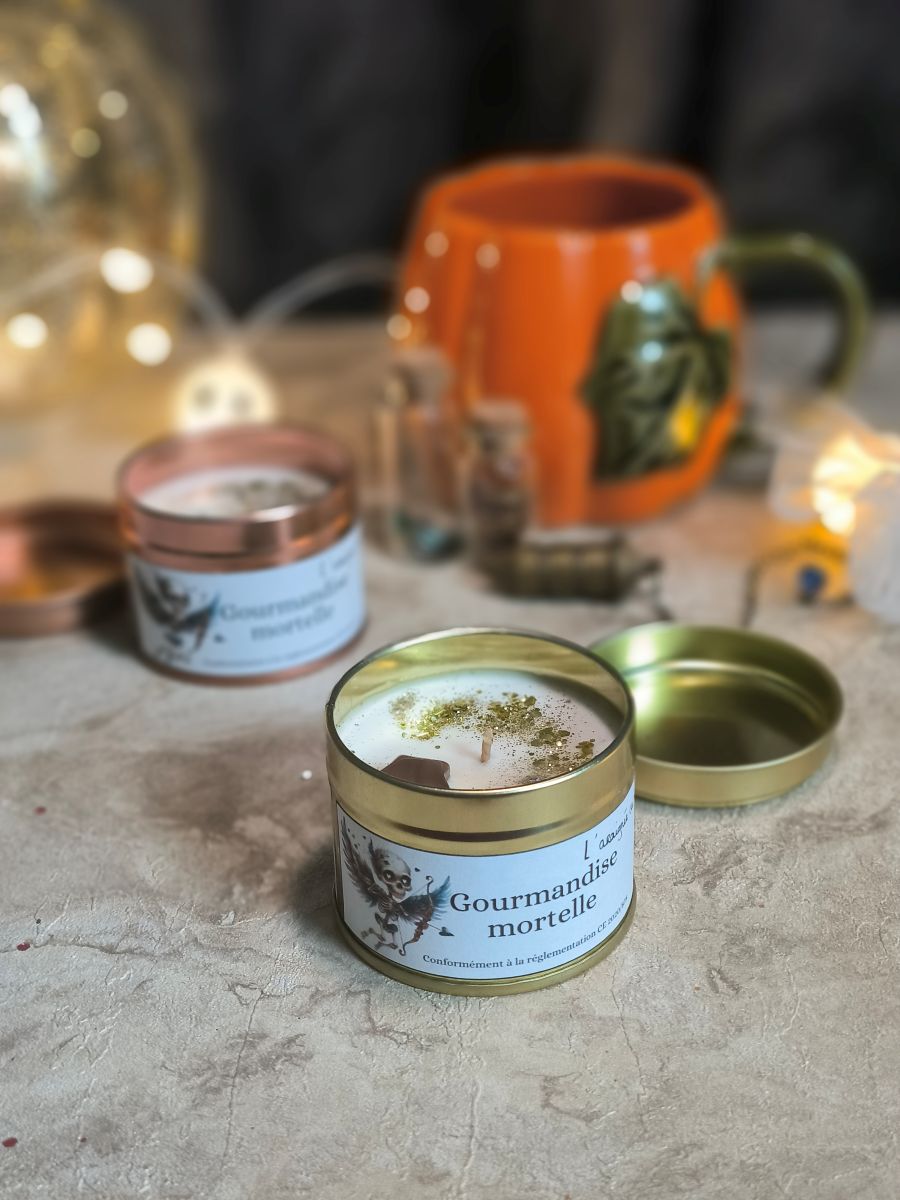 Bougie pot métal - Gourmandise Mortelle (parfum Amande)