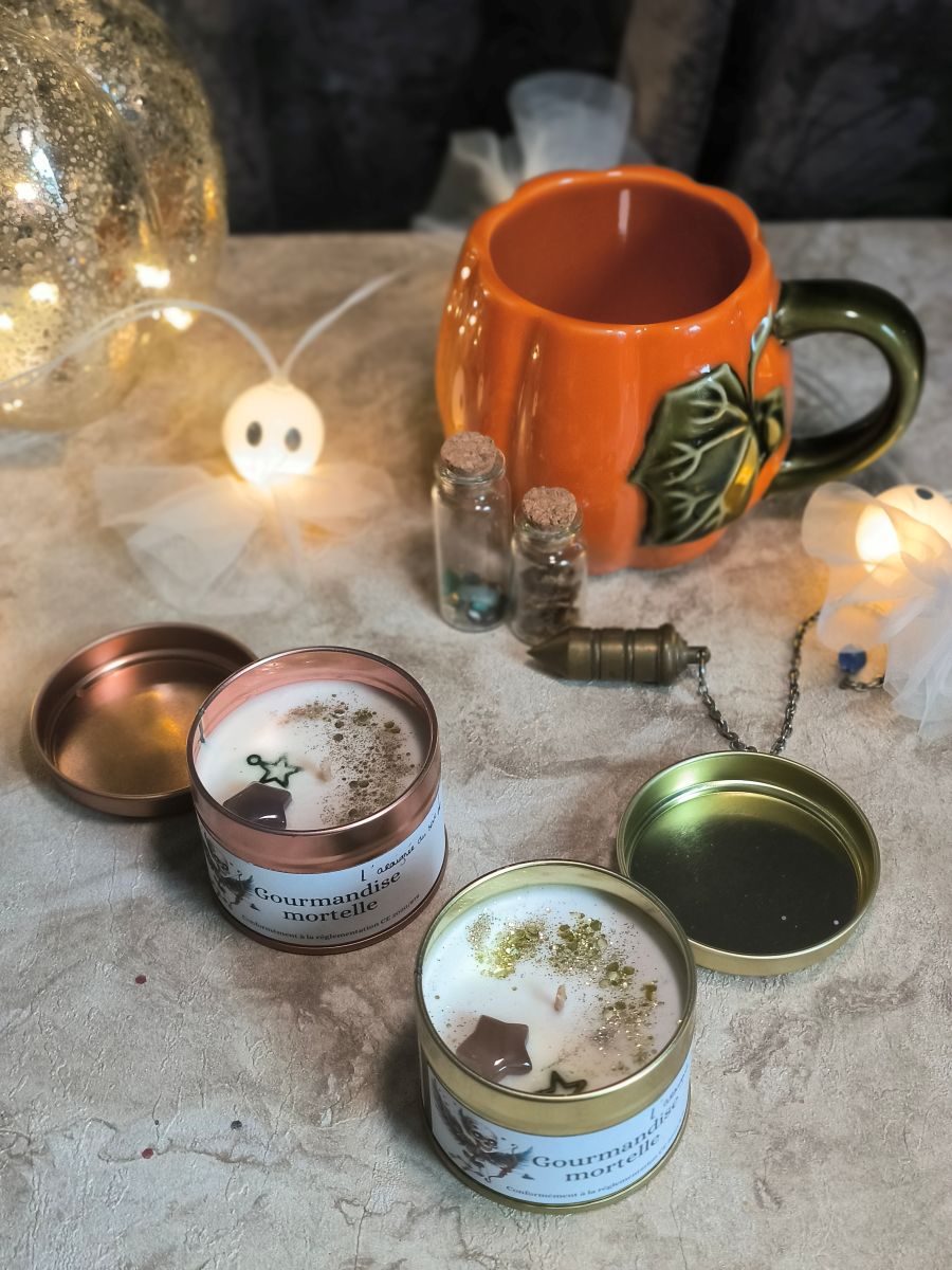 Bougie pot métal - Gourmandise Mortelle (parfum Amande)