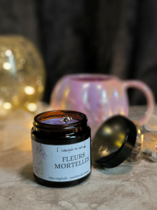 Bougie Parfumée Fleurs Mortelles – Édition pot ambré, élégant et mystérieux