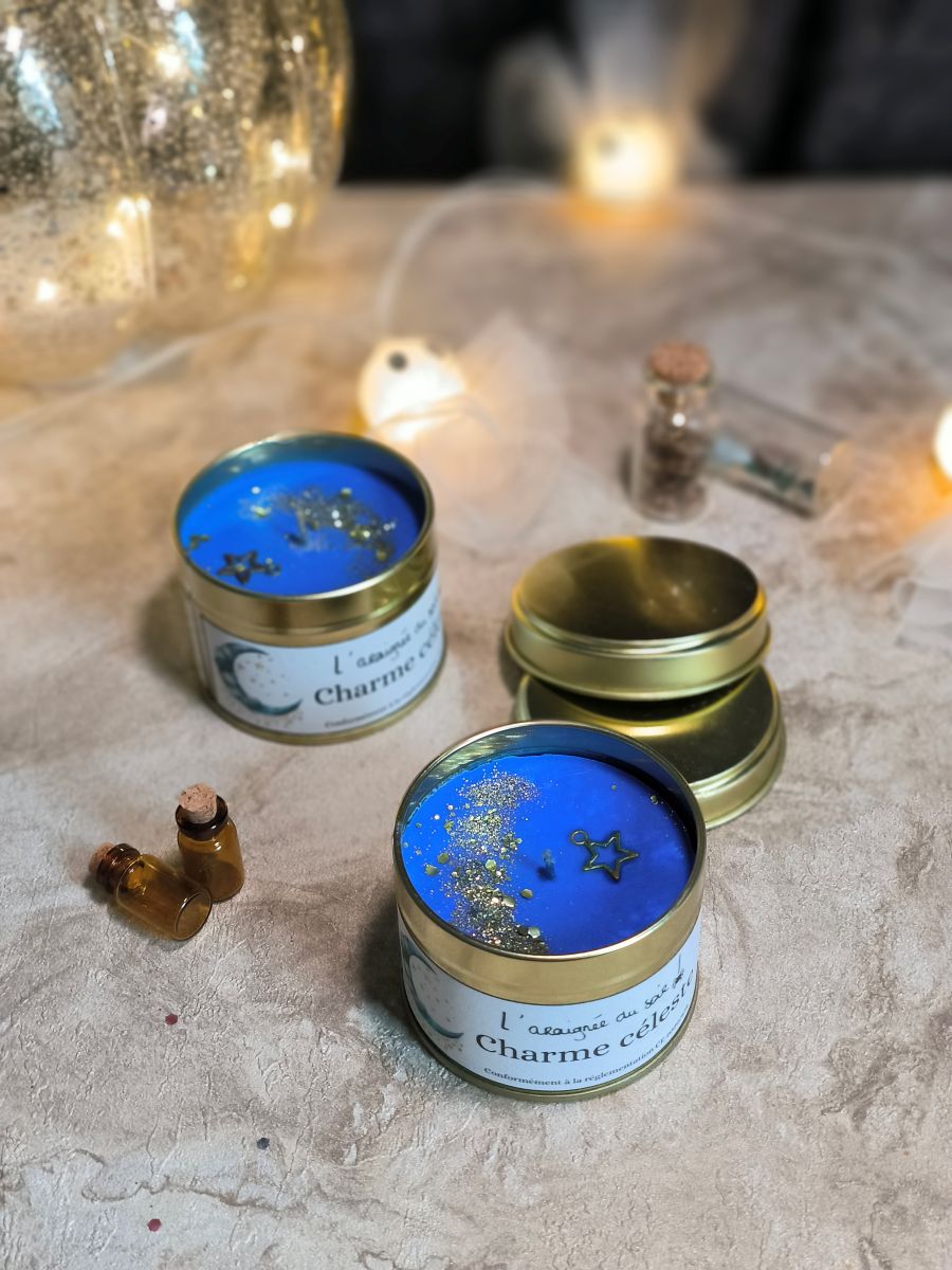 Bougie pot métal - Charme céleste (Jamsin, santal et Musc)