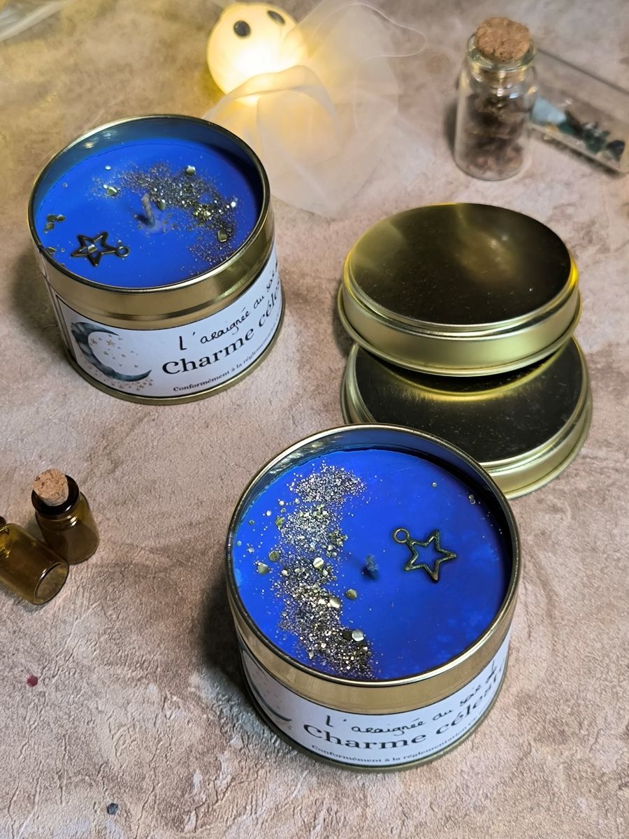 Bougie pot métal - Charme céleste (Jamsin, santal et Musc)