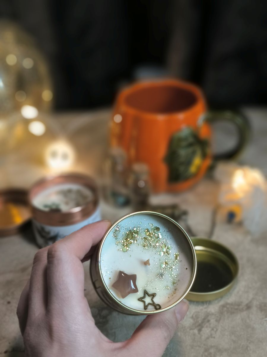 Bougie pot métal - Gourmandise Mortelle (parfum Amande)