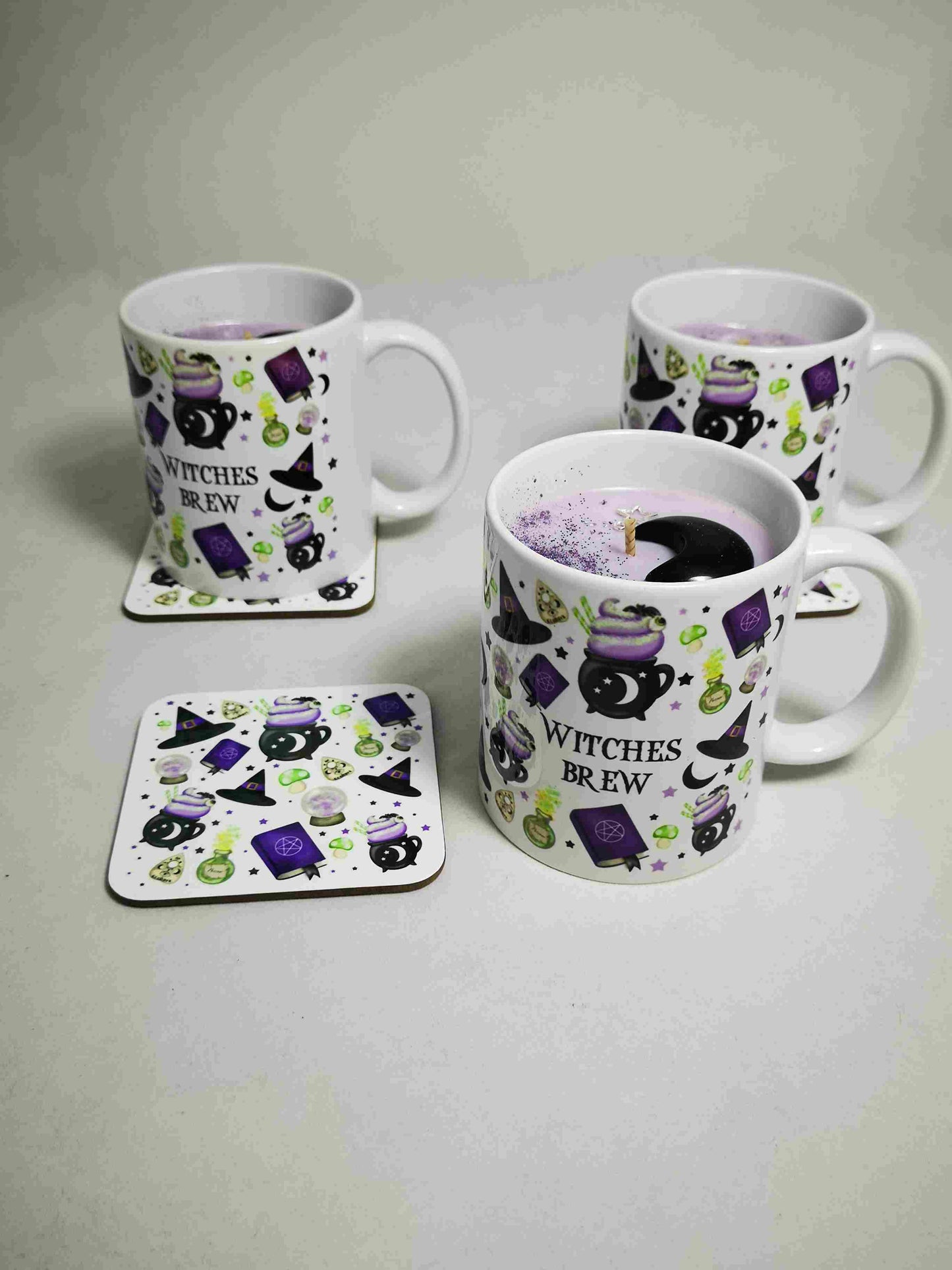 Bougie mug Chaudron de la Sorcière