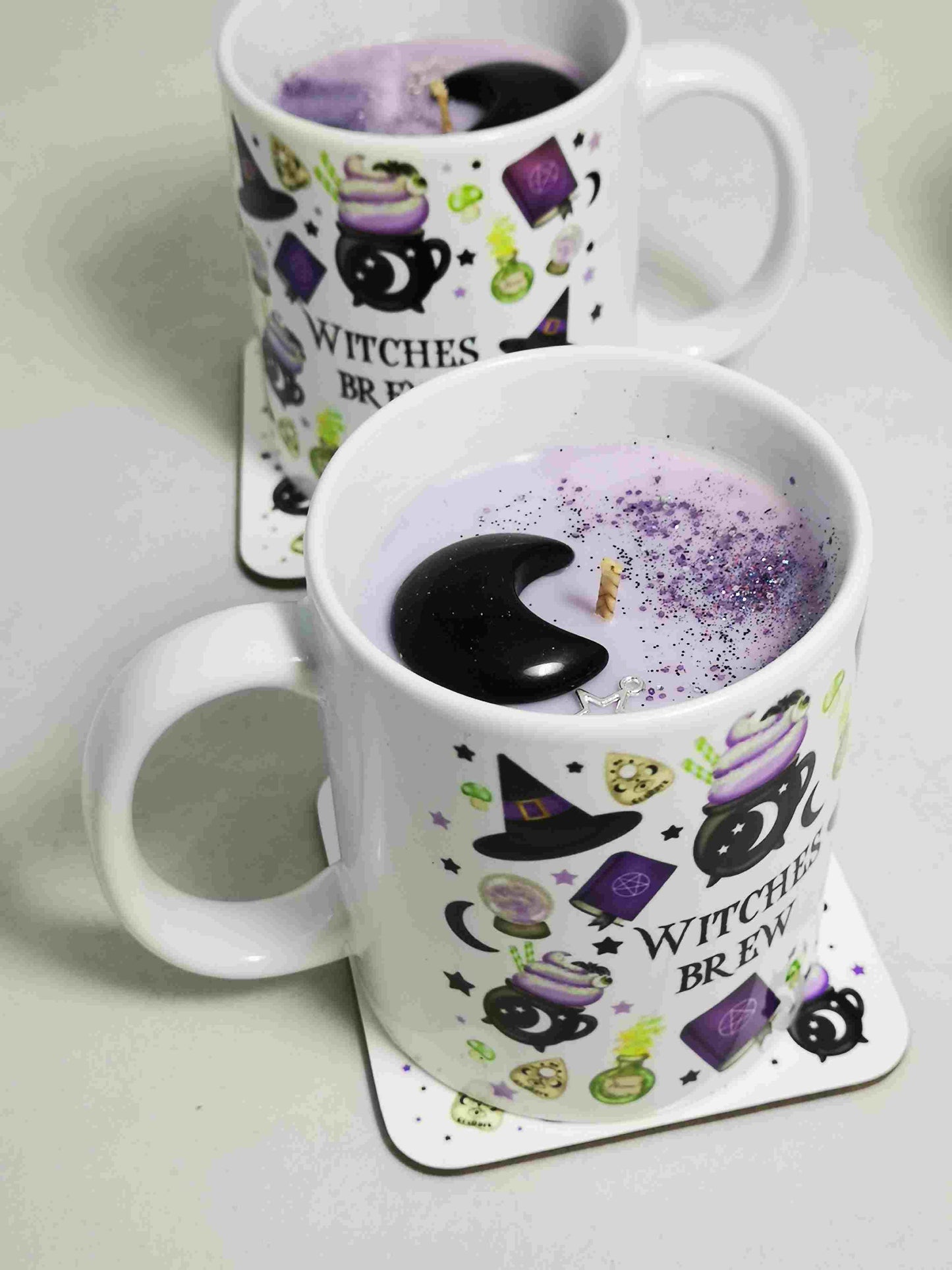 Bougie mug Chaudron de la Sorcière