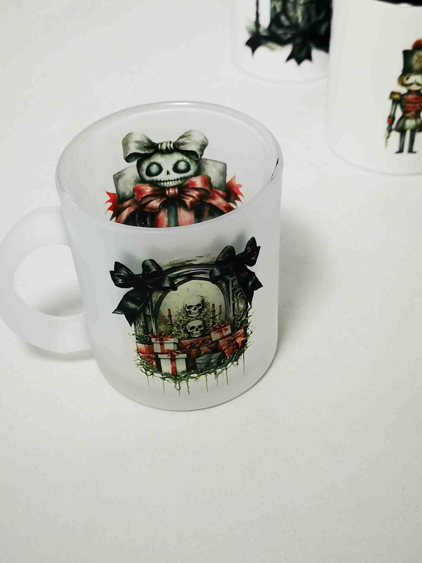 Tasse givrée Cadeaux effrayants