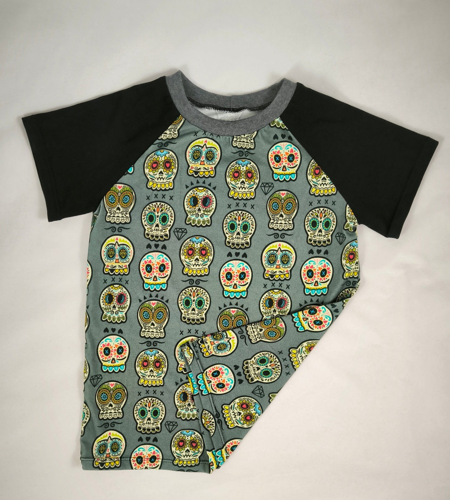 T-shirt Les calaveras T.116cm/6 ans