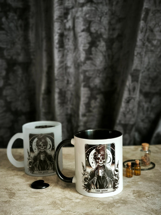 Tasse "La mère des ombres" — Édition Gothique Fête des Mères