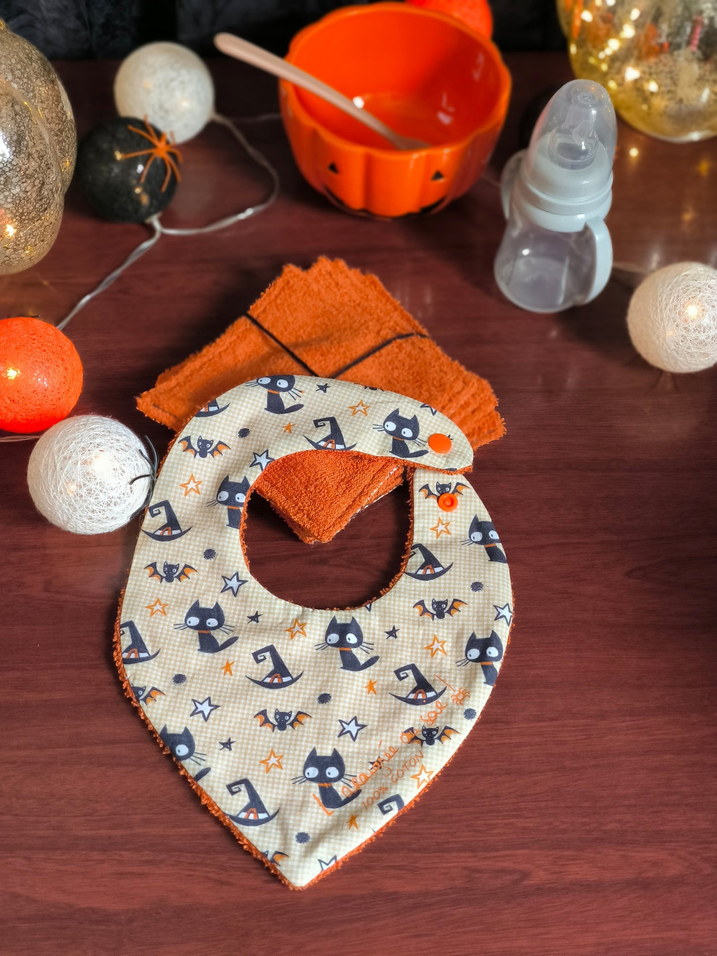 Duo bavoir et lingettes lavables - petits chats sorciers
