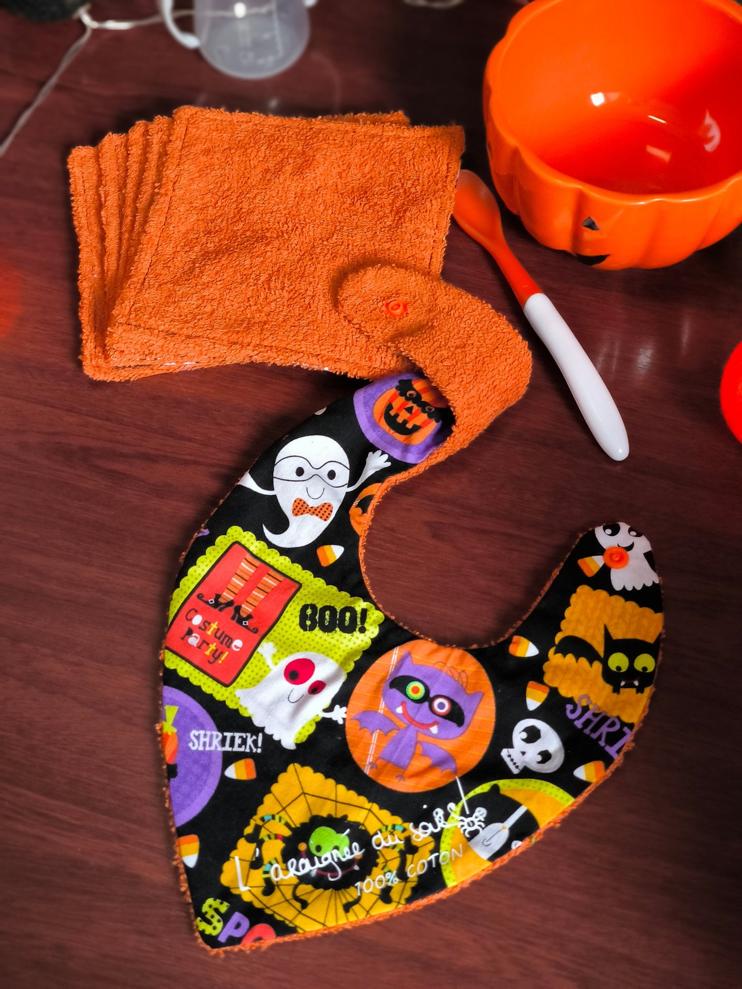 Duo bavoir et lingettes lavables - Repas d'Halloween