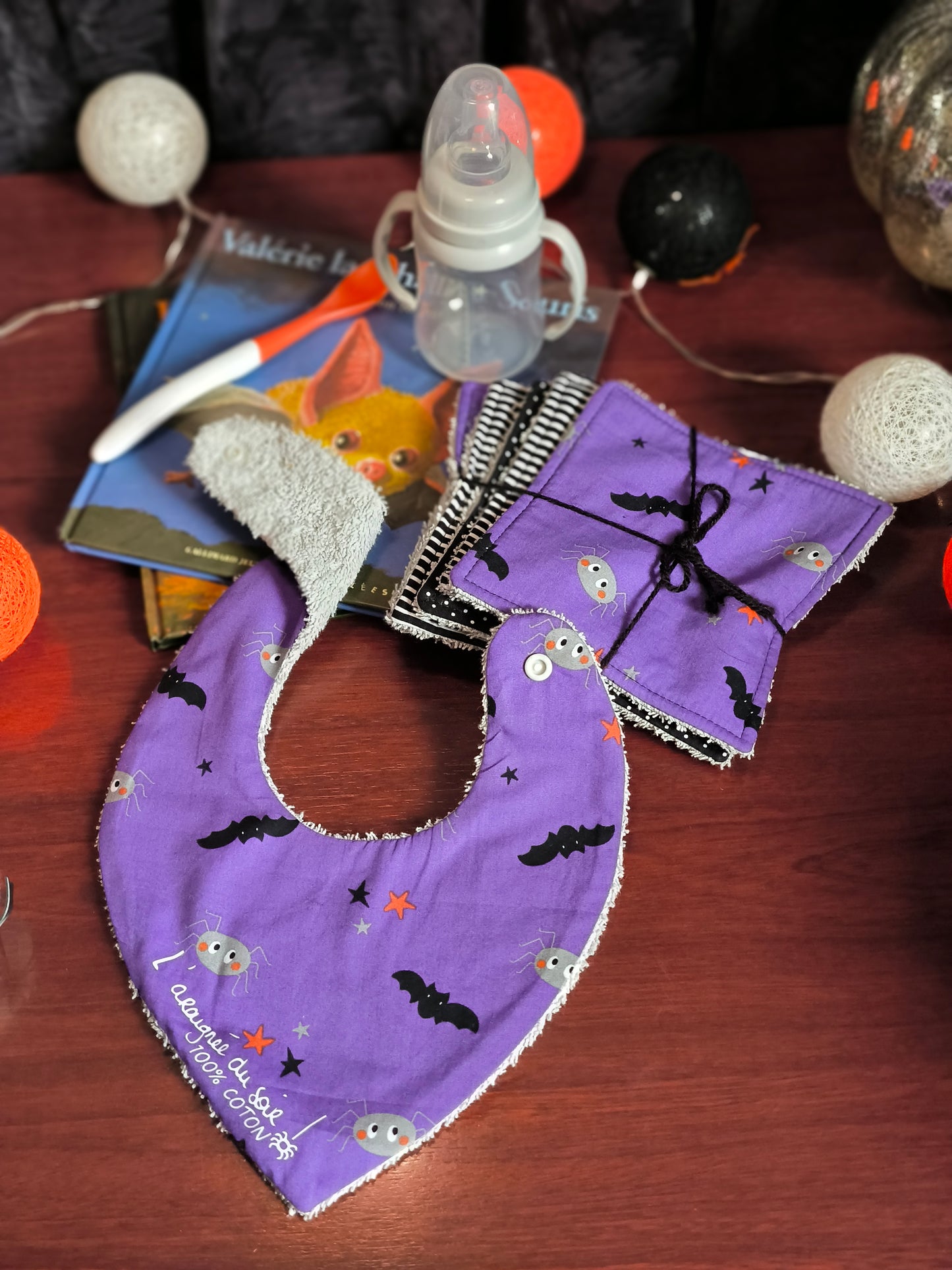 Duo bavoir et lingettes lavables - Petites araignées en violet