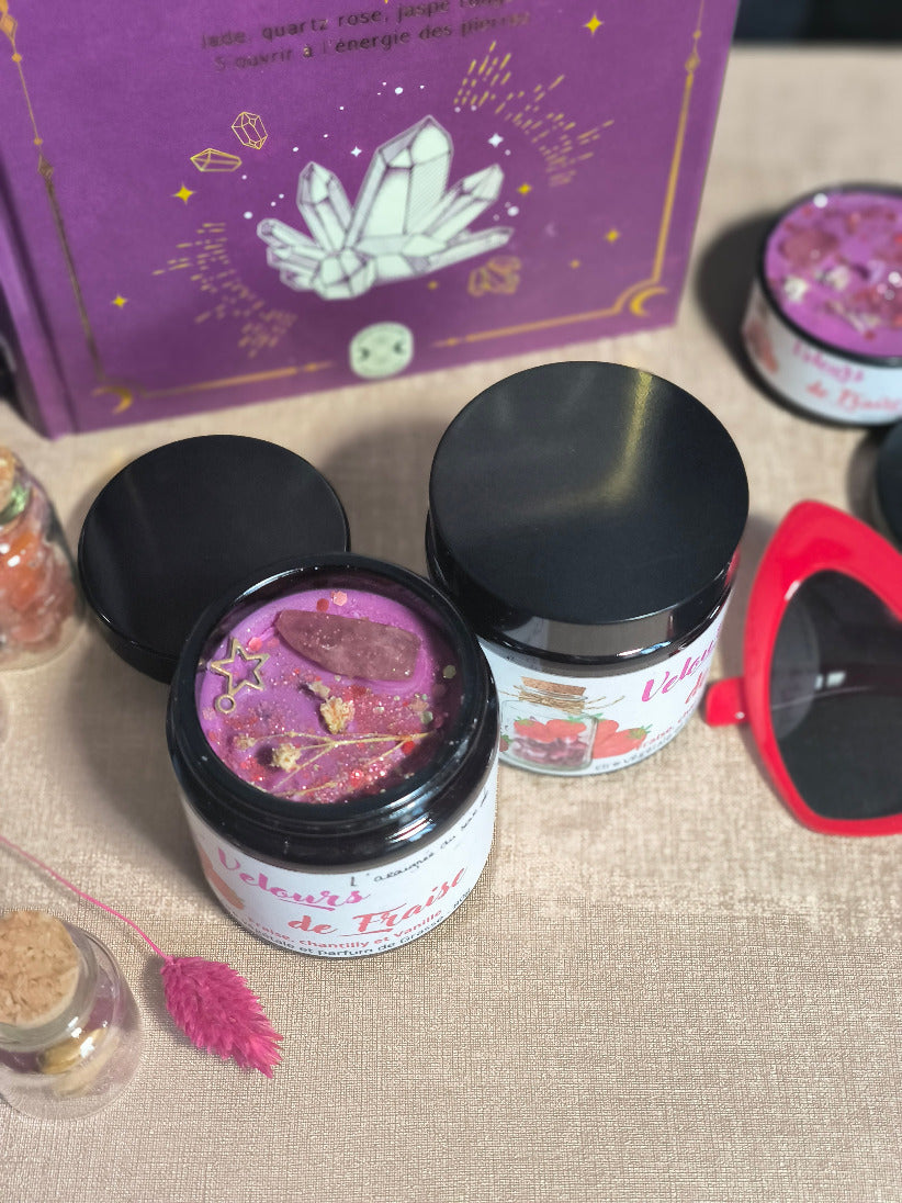 Bougie parfumée Velours de Fraise - Edition pot ambré, printanier et gourmand