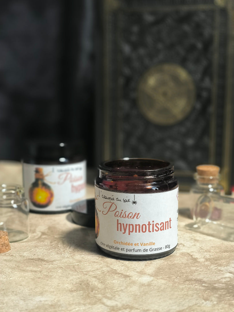 Bougie Parfumée Poison Hypnotisant – Édition pot ambré, sensuel et hypnotisant